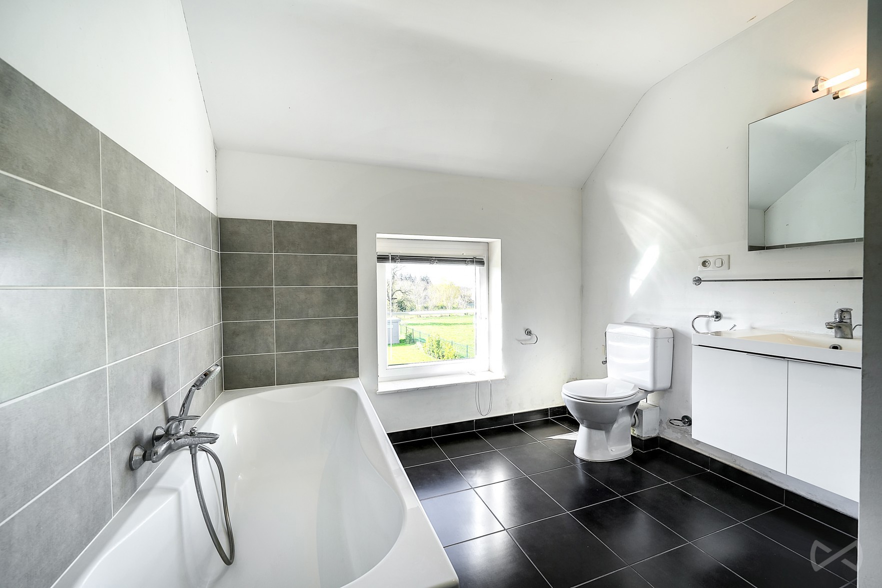 Photo 1 sur 4 pour Maison de quatre chambres à Ham-sur-Heure-Nalinnes