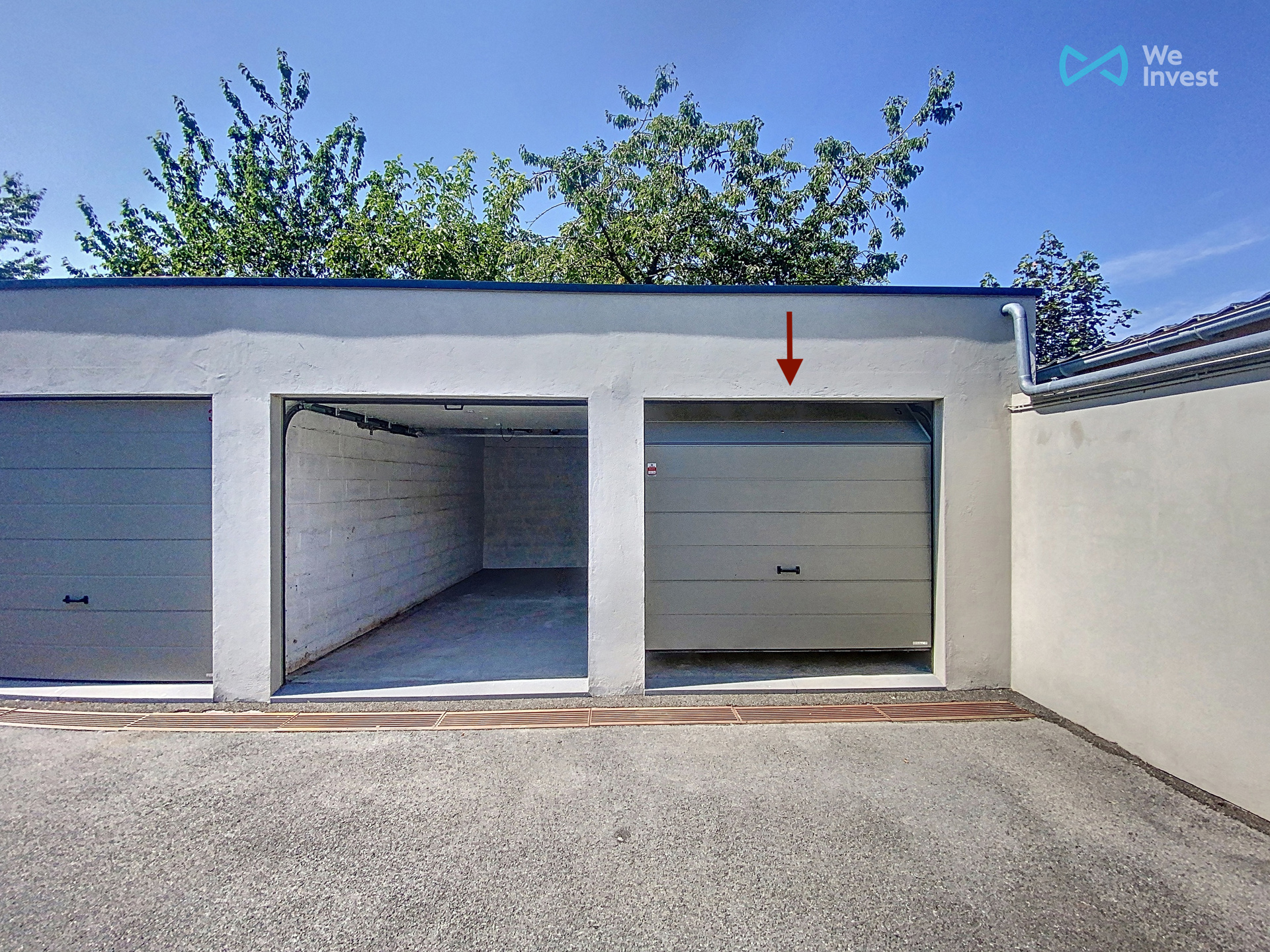 Picture 1 of 3 for Garage in Waterloo