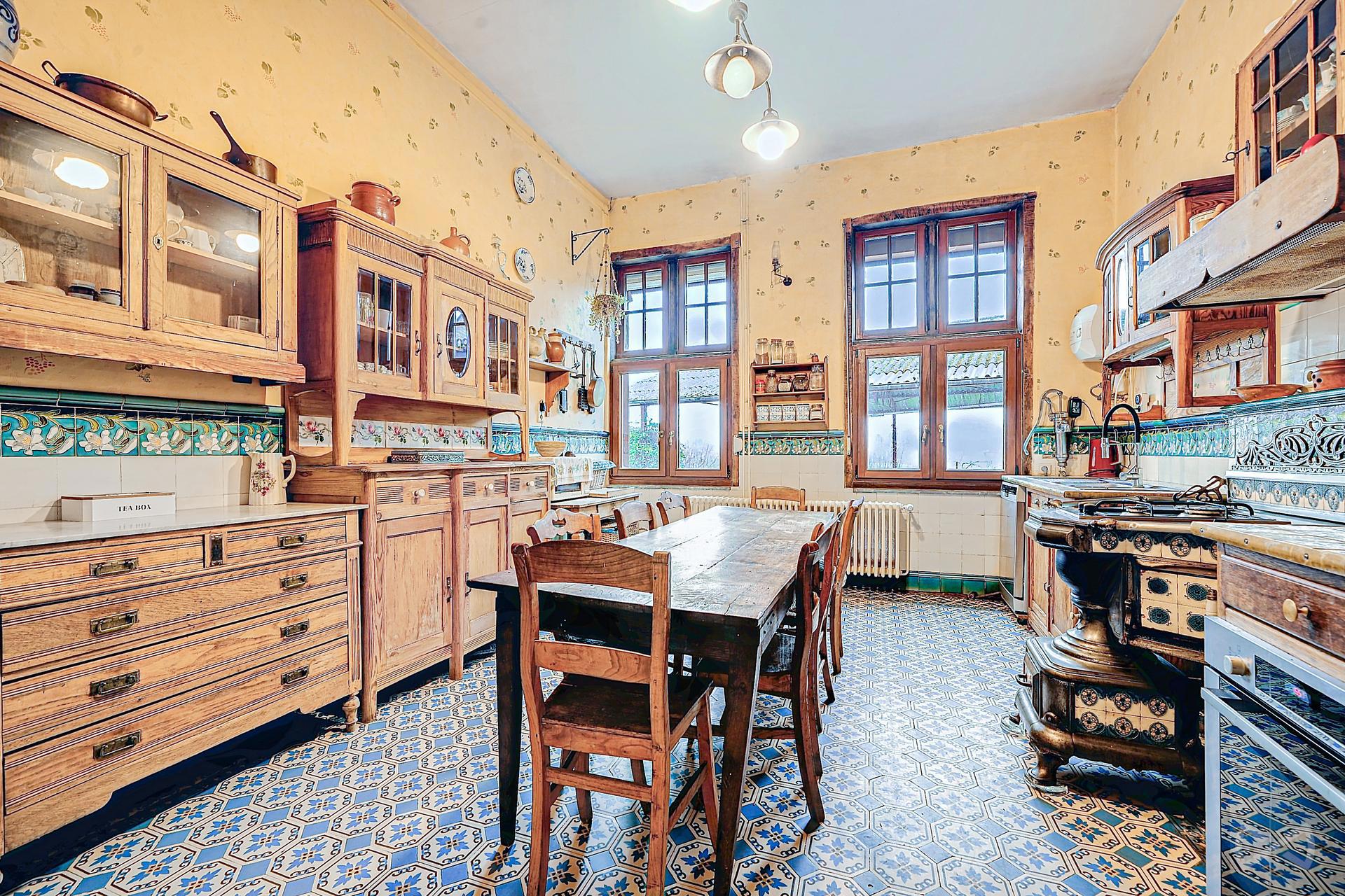 Photo 1 sur 4 pour Maison de cinq chambres à Battignies (Binche)