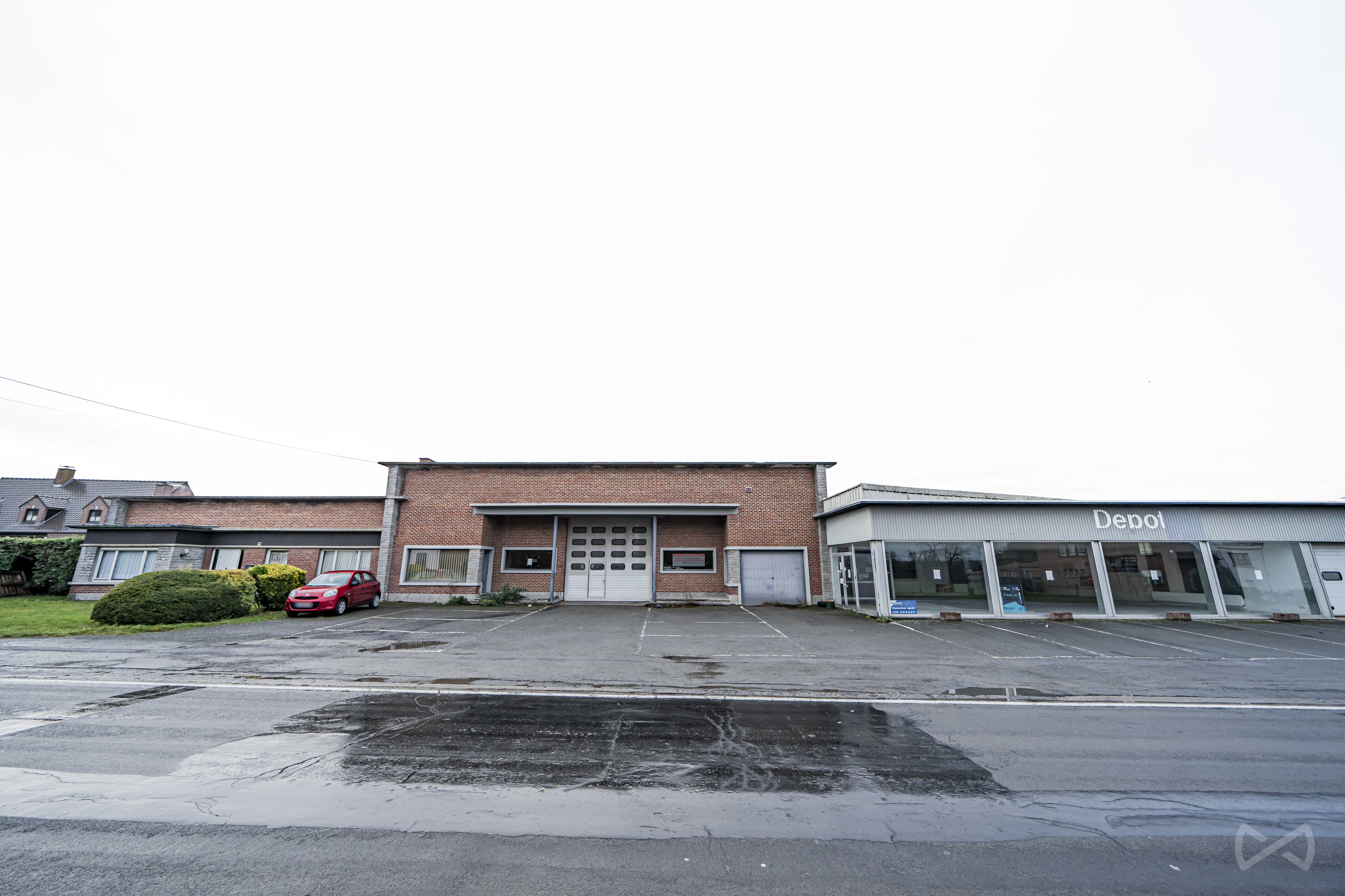 Photo 2 sur 4 pour Immeuble mixte de deux chambres à Chièvres