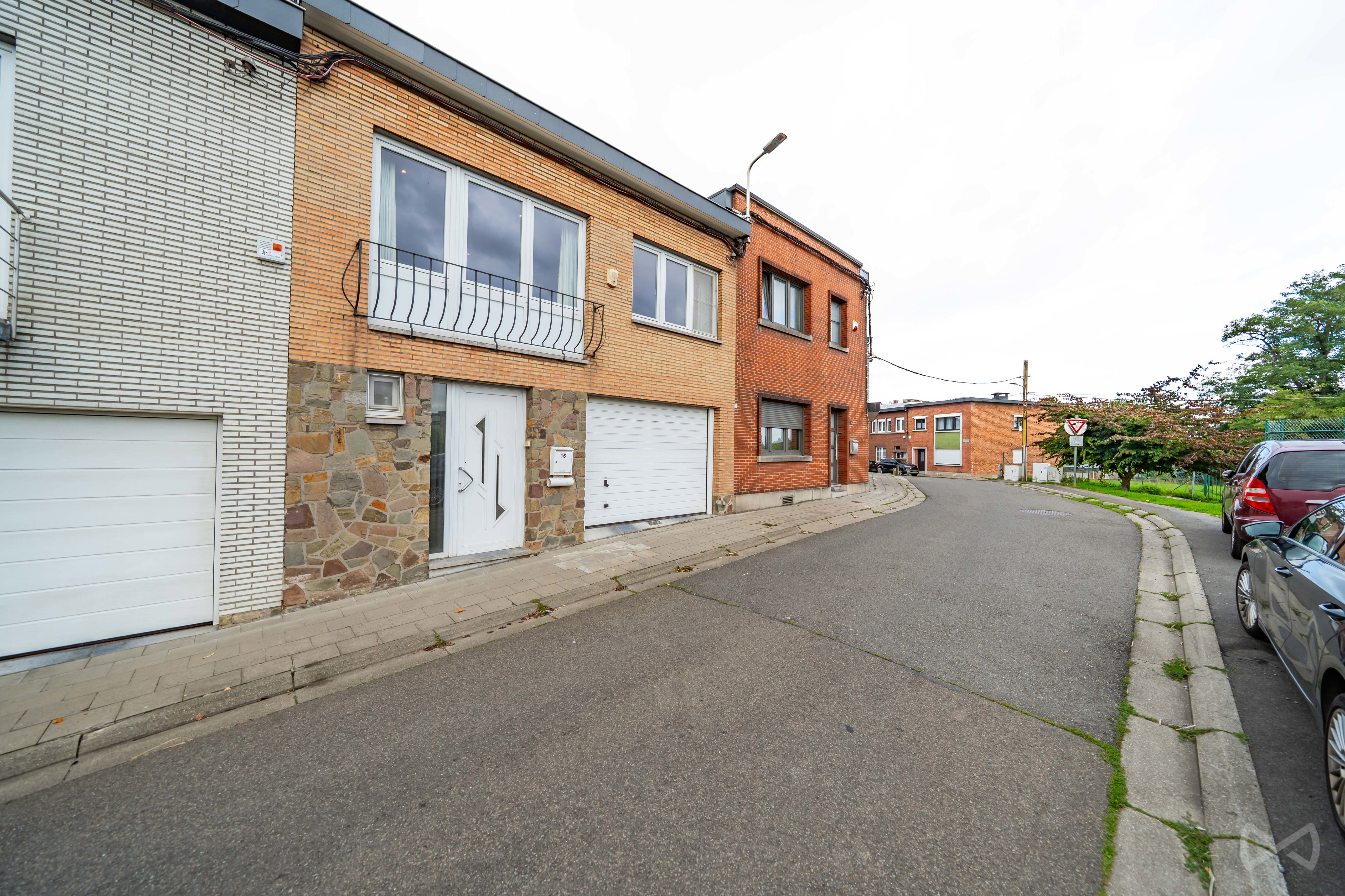 Picture 3 of 4 for Bel-etage with three bedrooms in Saint-nicolas