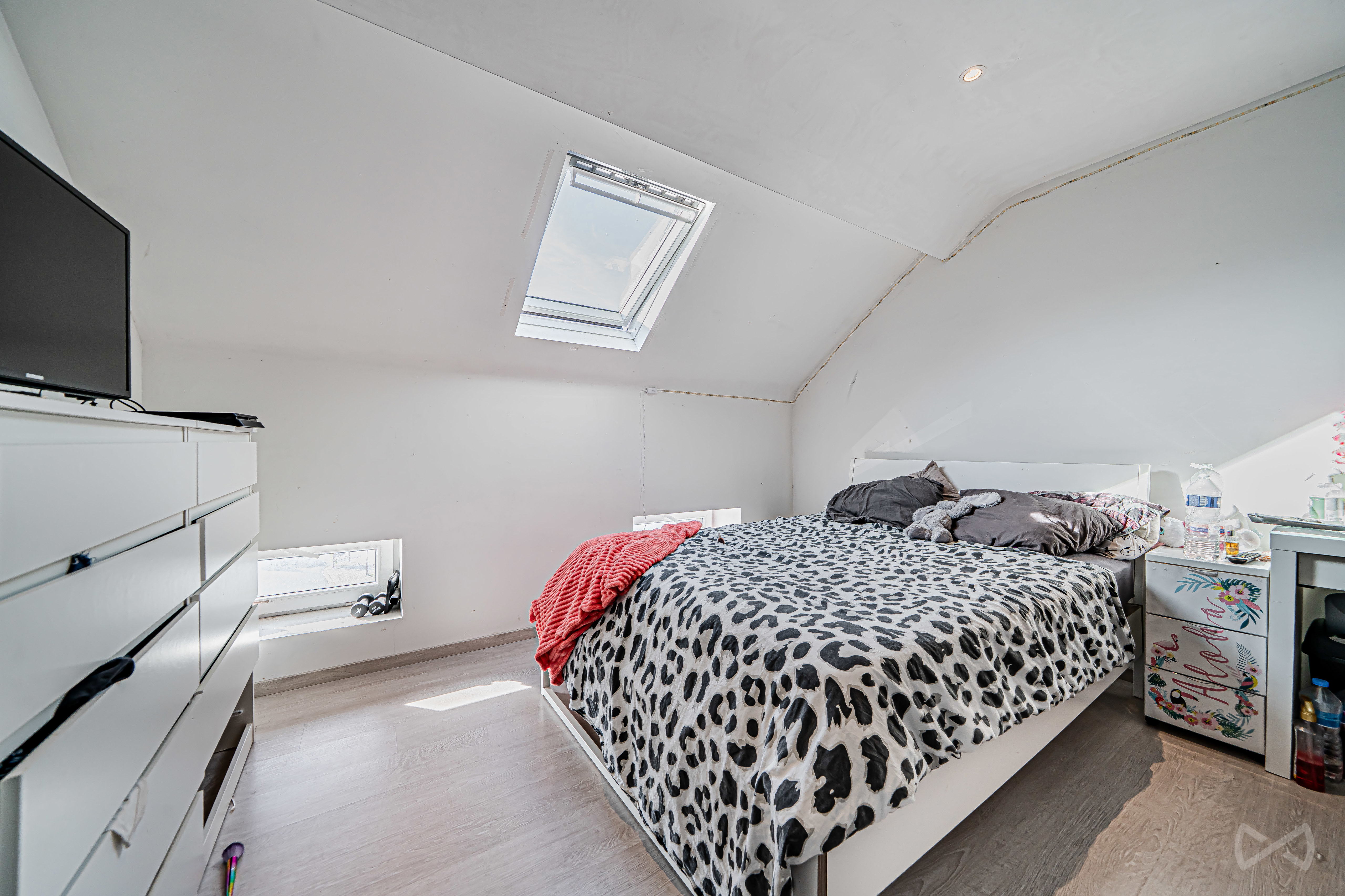 Foto 4 van 4 van Appartement met zes slaapkamers in Thy-le-Château