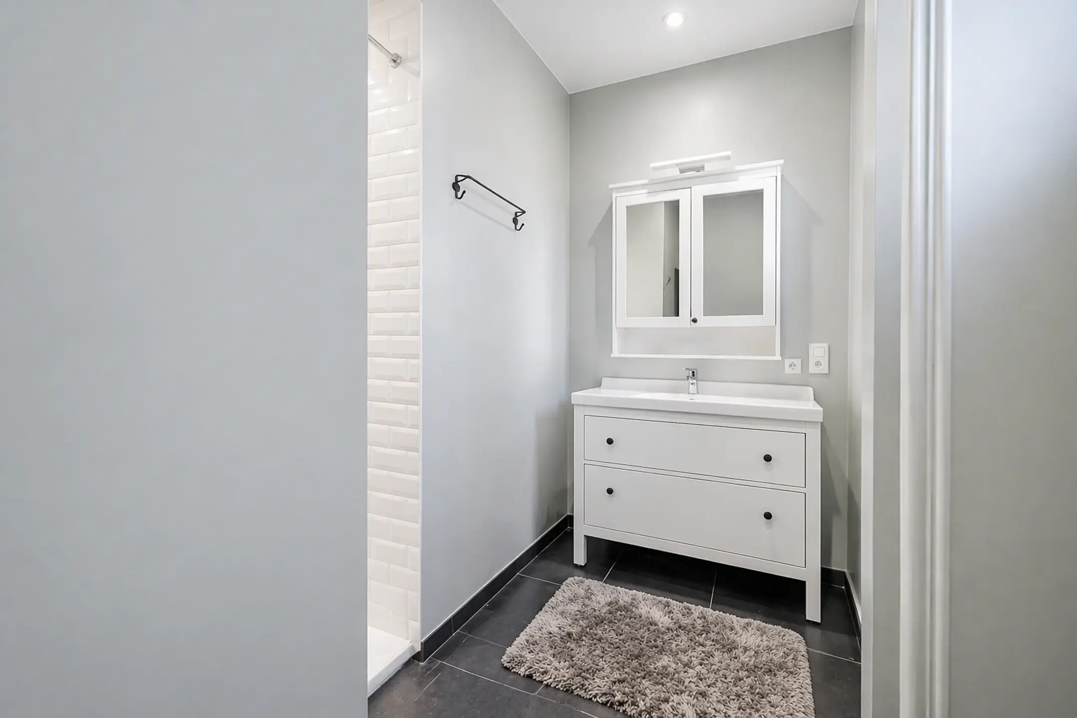 Picture 2 of 4 for Flat with four bedrooms in Brussels