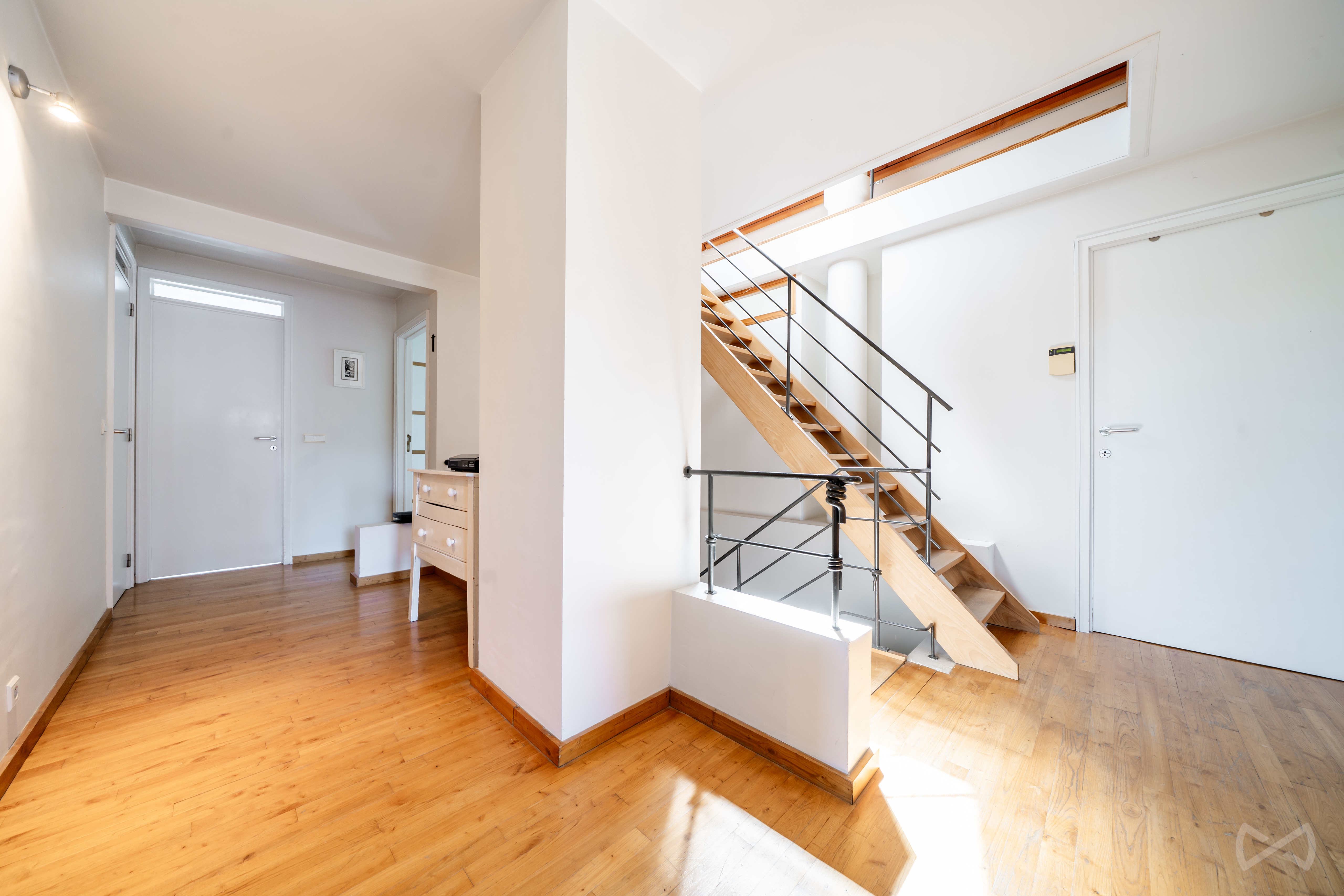 Photo 1 sur 4 pour Maison de cinq chambres à Céroux-mousty