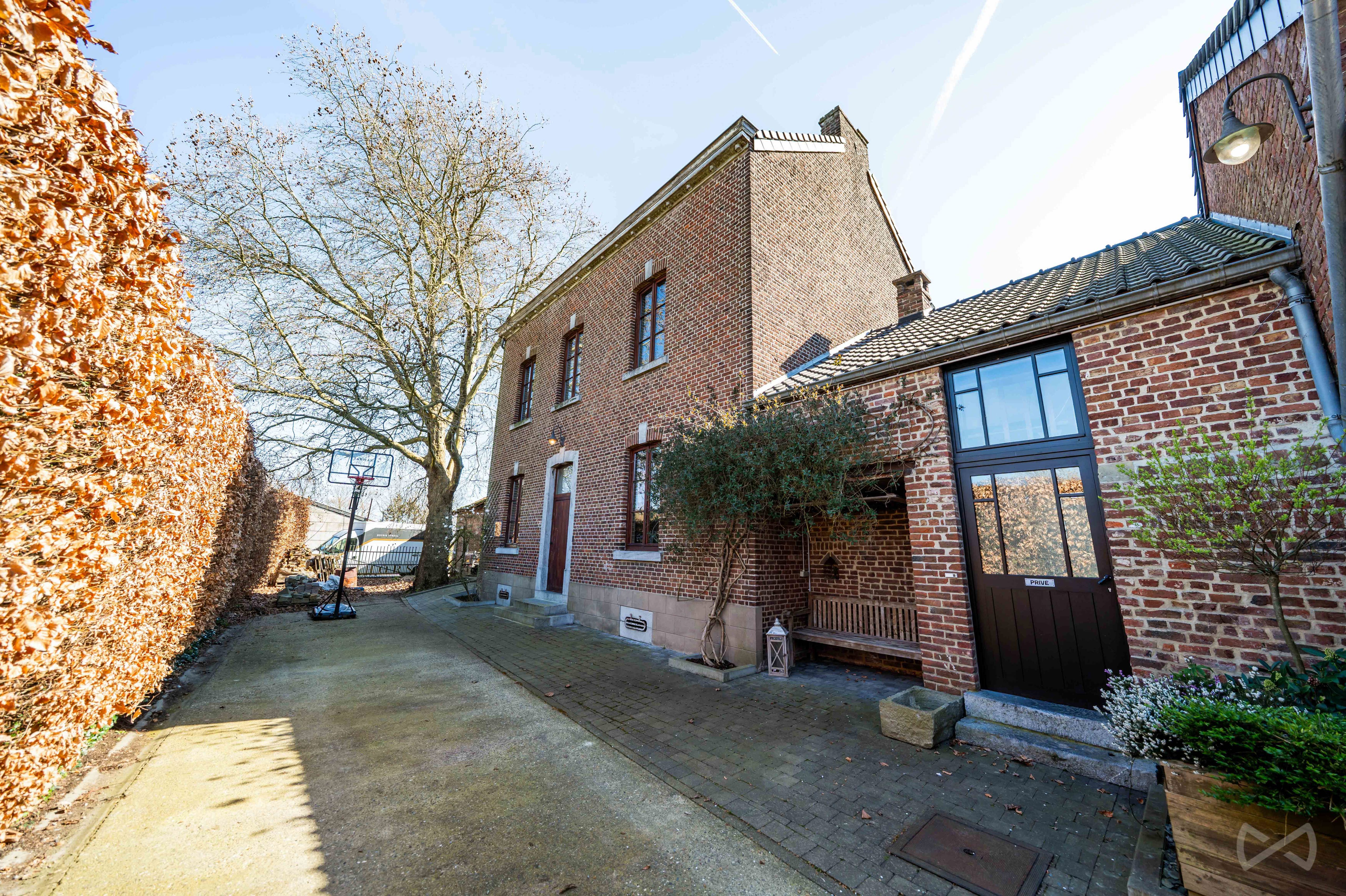 Photo 4 sur 4 pour Villa de sept chambres à Faimes