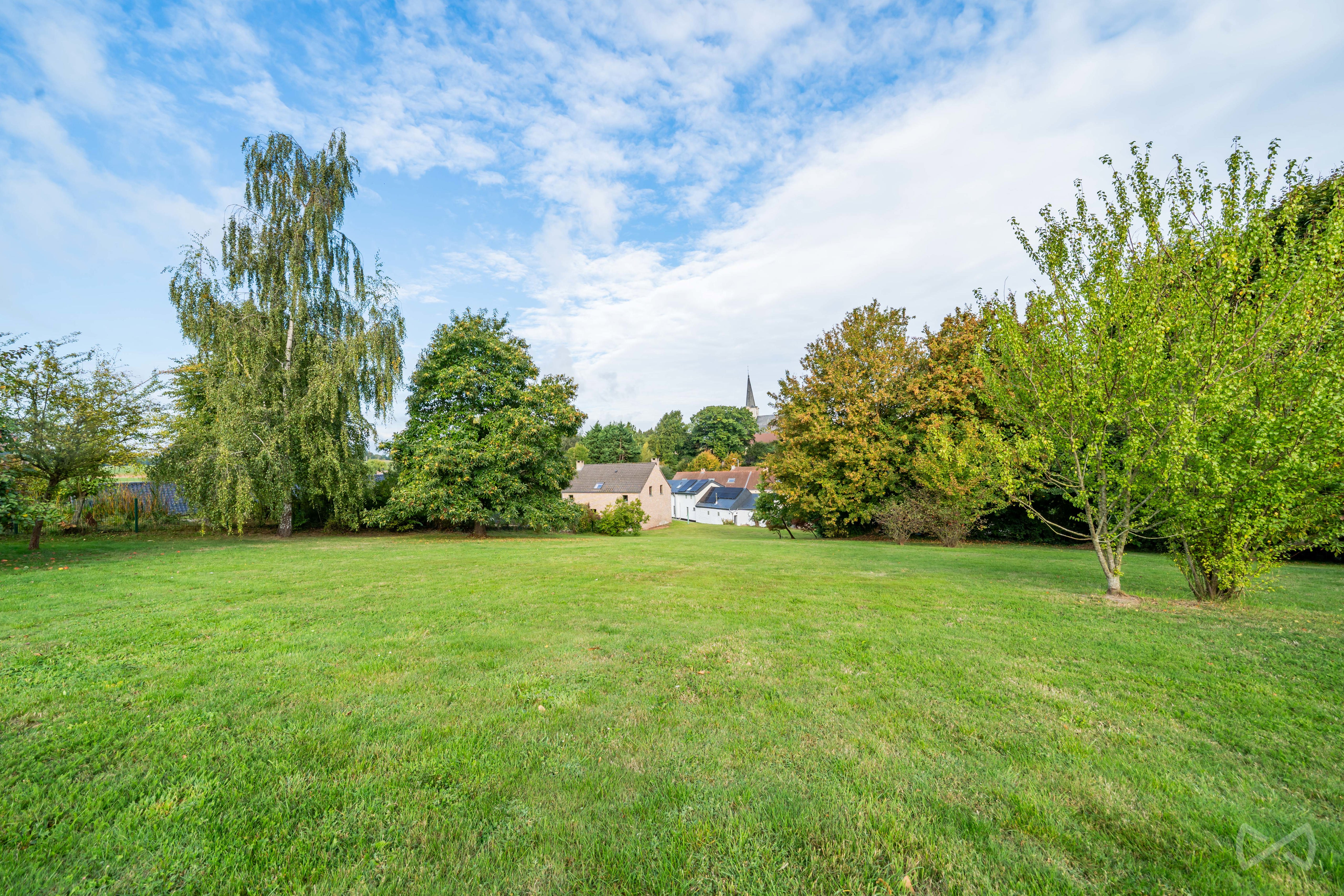 Picture 1 of 4 for House with four bedrooms in Mélin