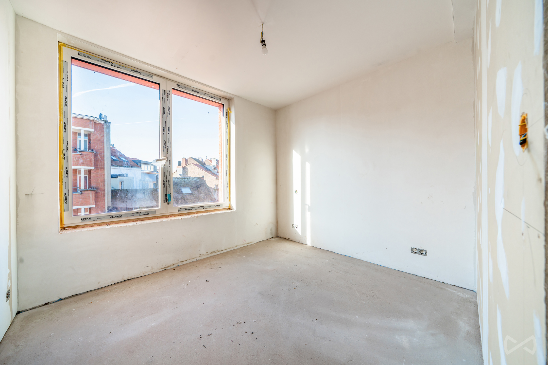 Picture 1 of 4 for Flat with two bedrooms in Schaerbeek