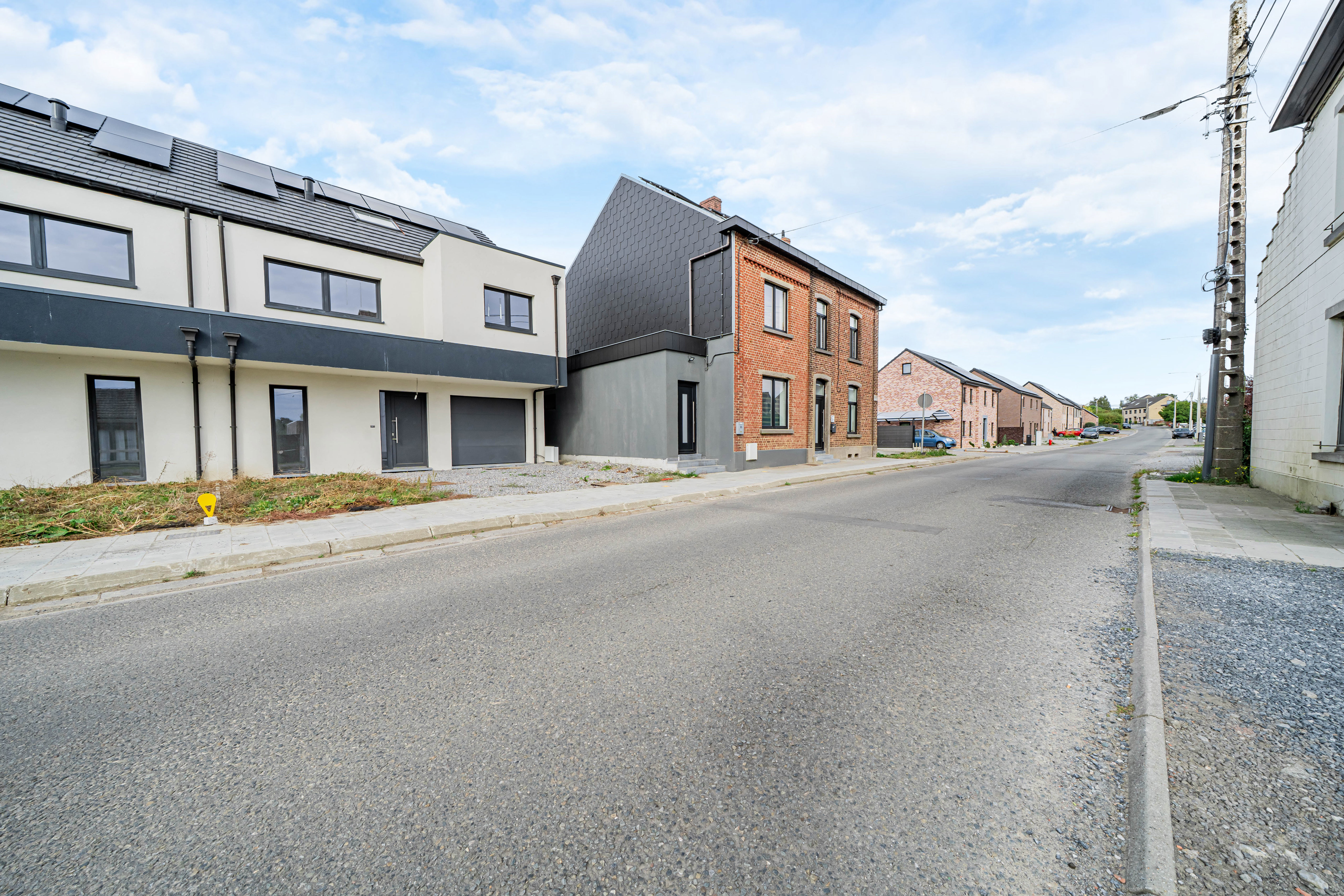 Picture 4 of 4 for House with three bedrooms in Fontainel'Evêque Forchiesla-Marche
