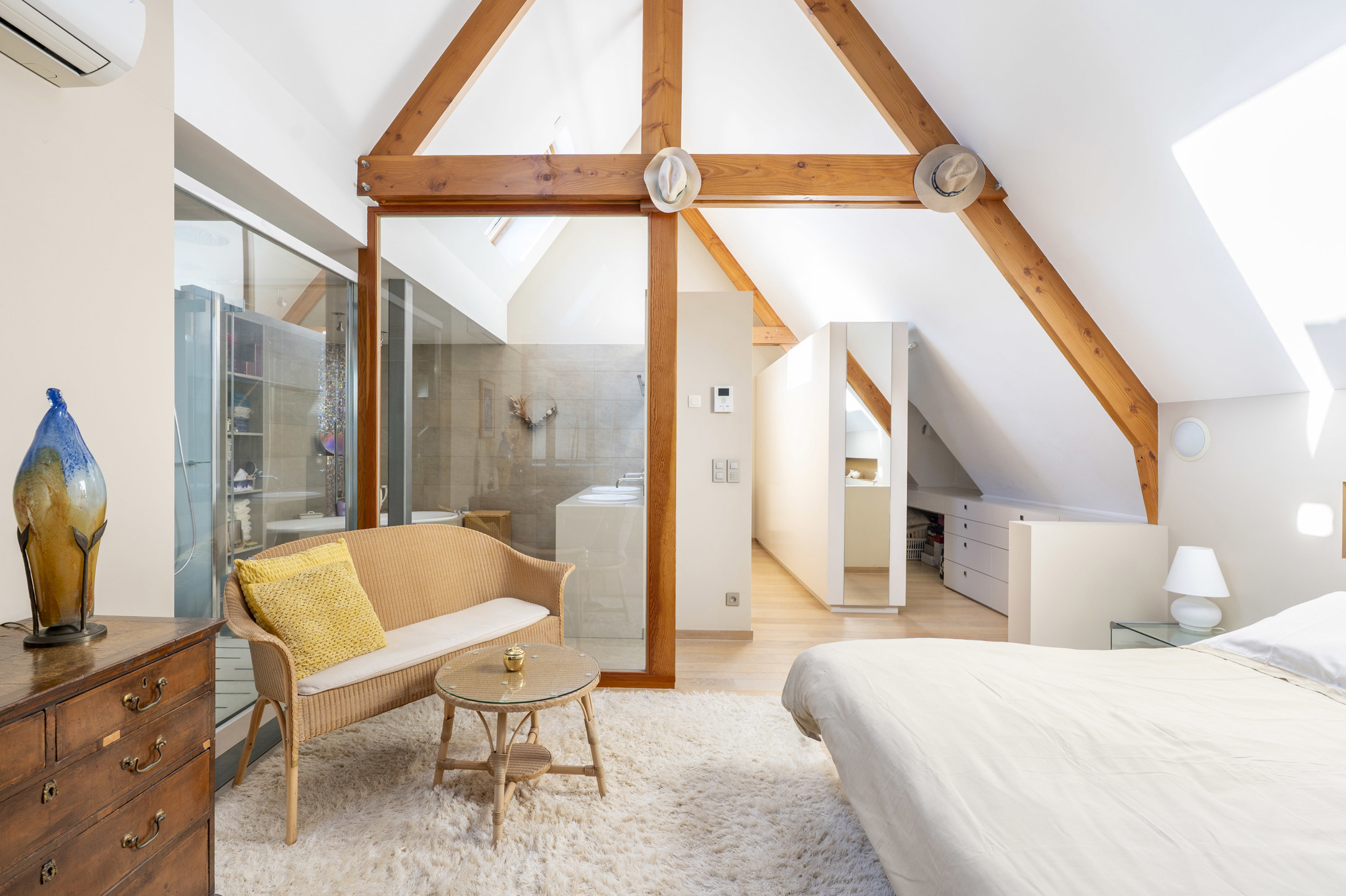 Picture 1 of 4 for Penthouse with three bedrooms in Zwijndrecht Burcht