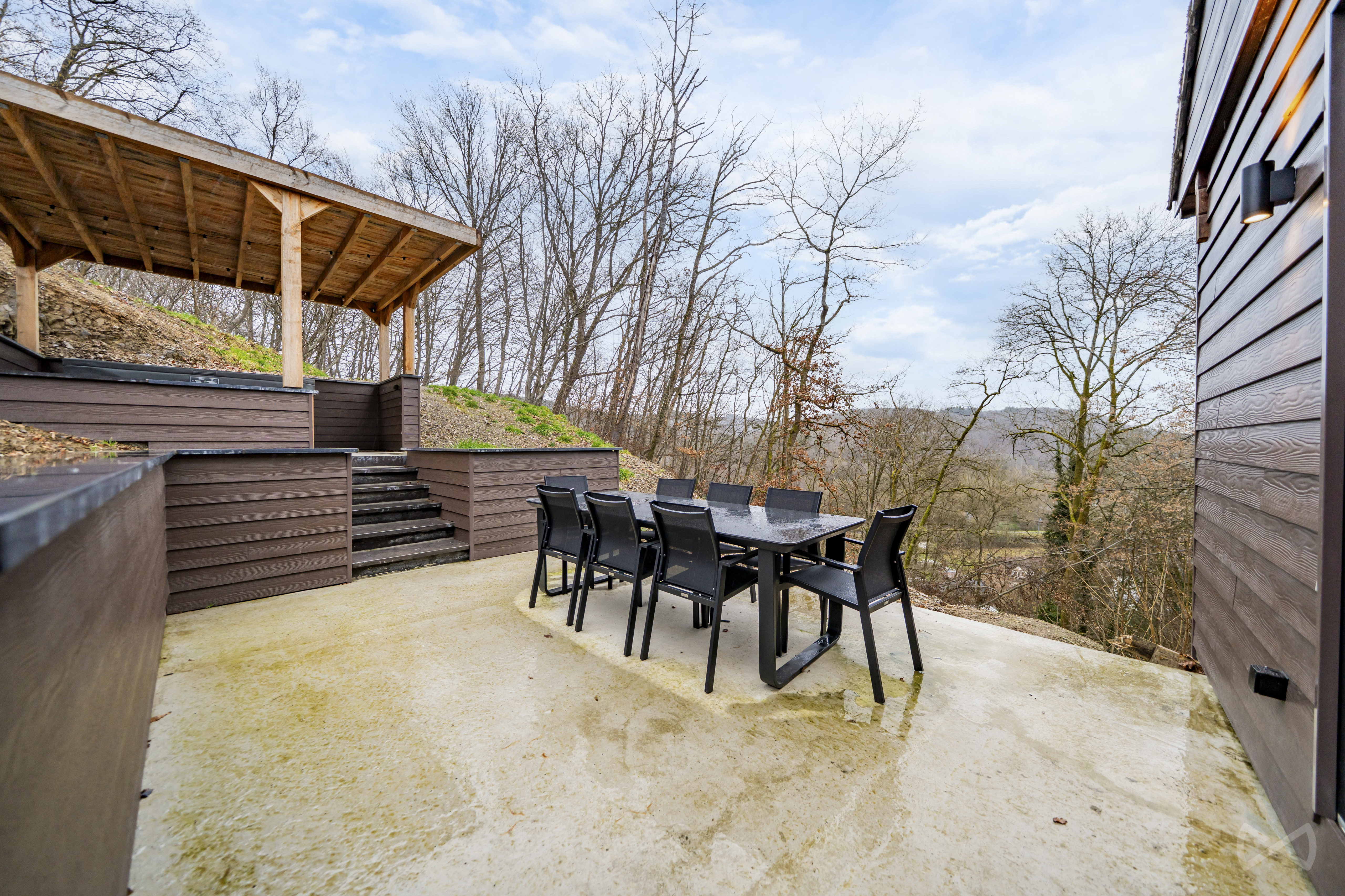 Picture 2 of 4 for Exceptional house with seven bedrooms in Houyet