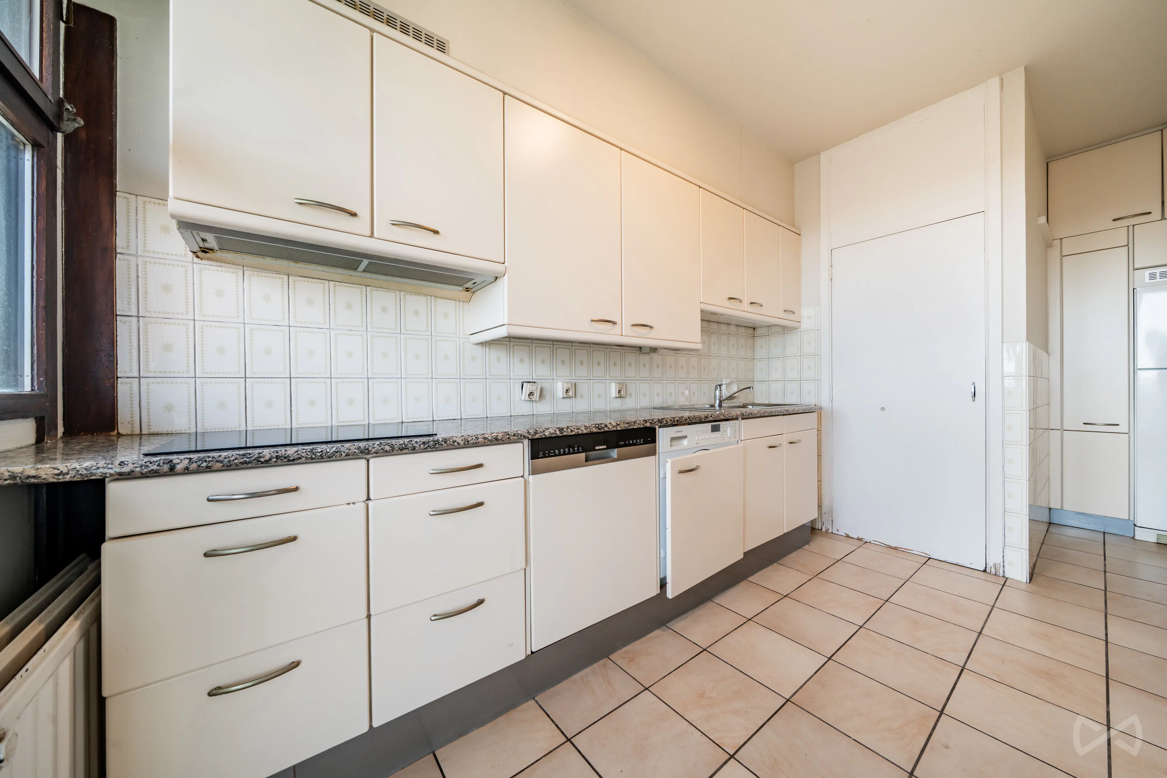 Picture 2 of 4 for Flat with four bedrooms in Ganshoren