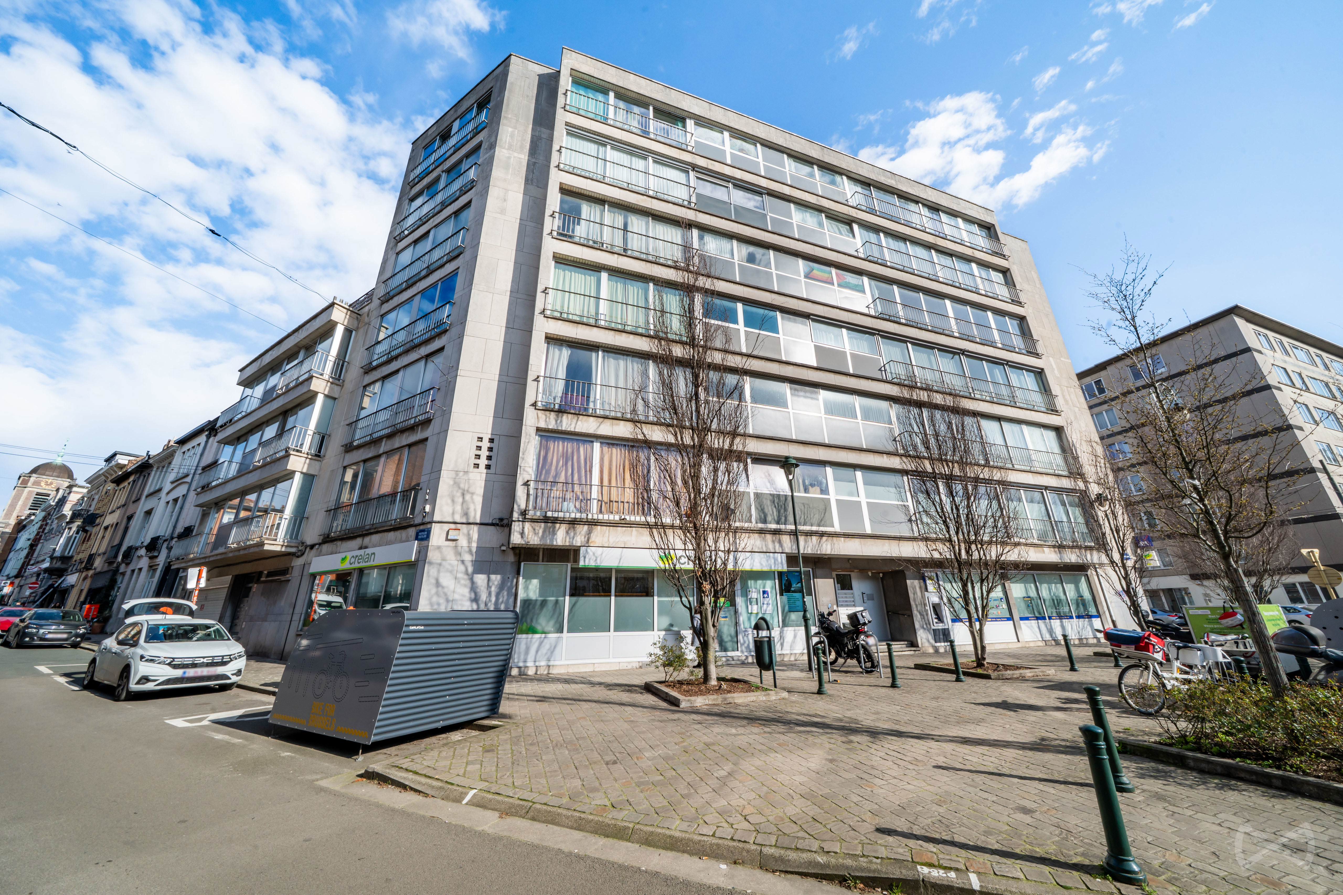 Picture 1 of 4 for Flat with three bedrooms in Uccle