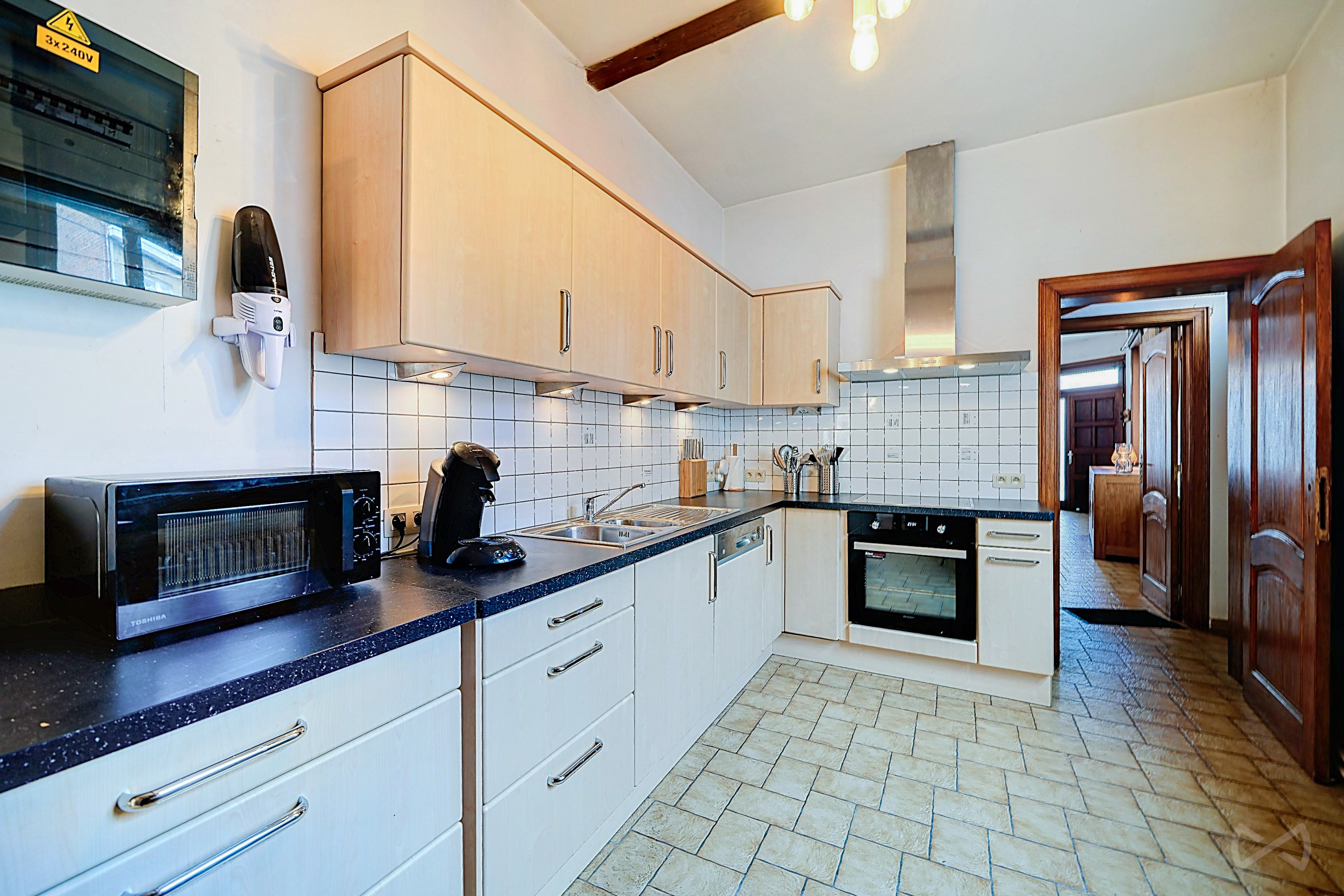 Photo 3 sur 4 pour Maison de trois chambres à Enghien