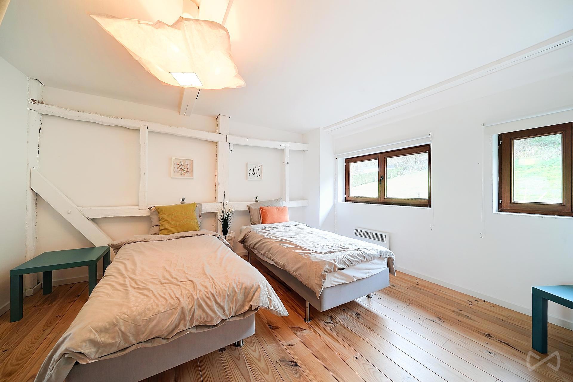 Picture 2 of 4 for Apartment block with seven bedrooms in Stavelot