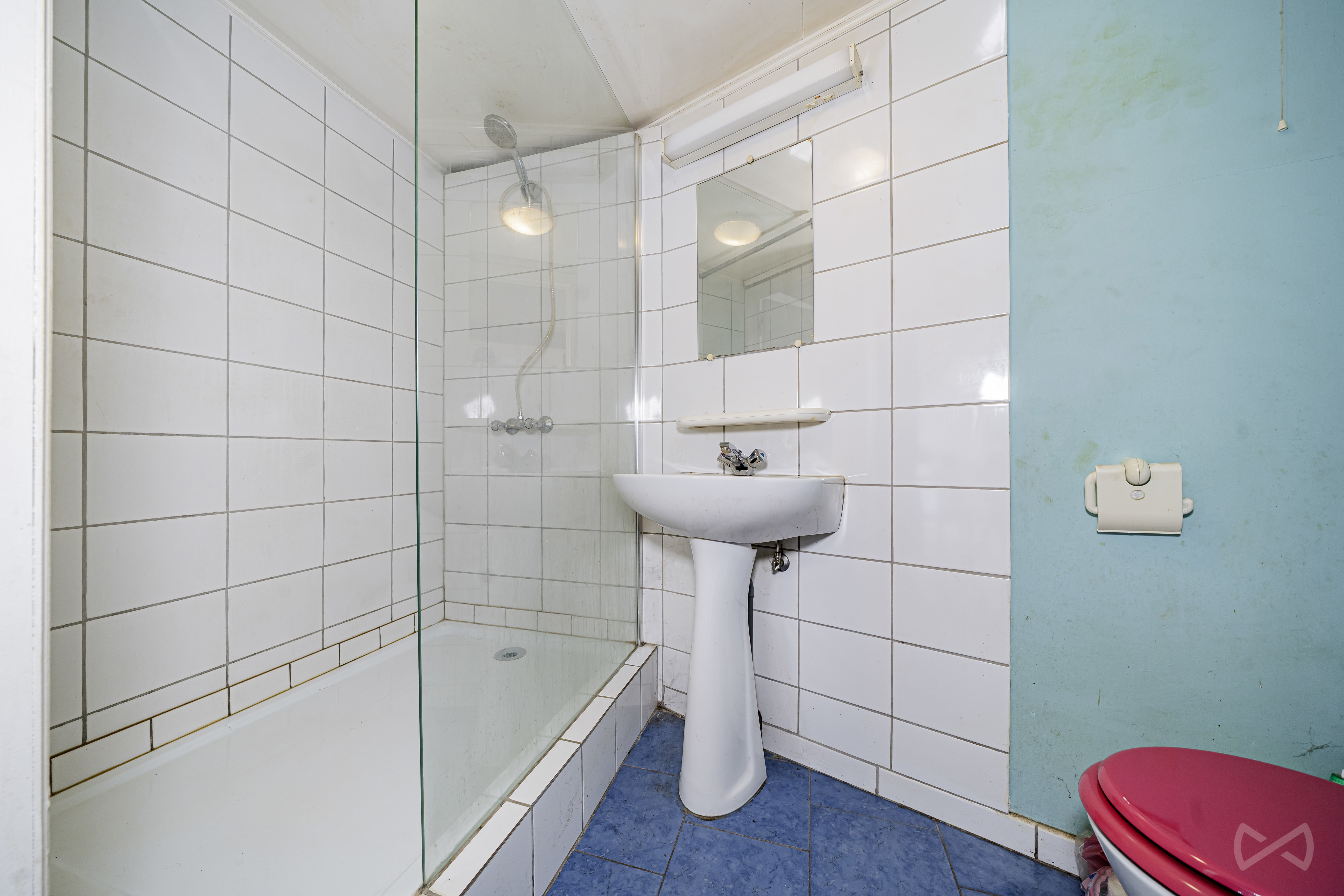 Picture 1 of 4 for Apartment block with five bedrooms in Florennes