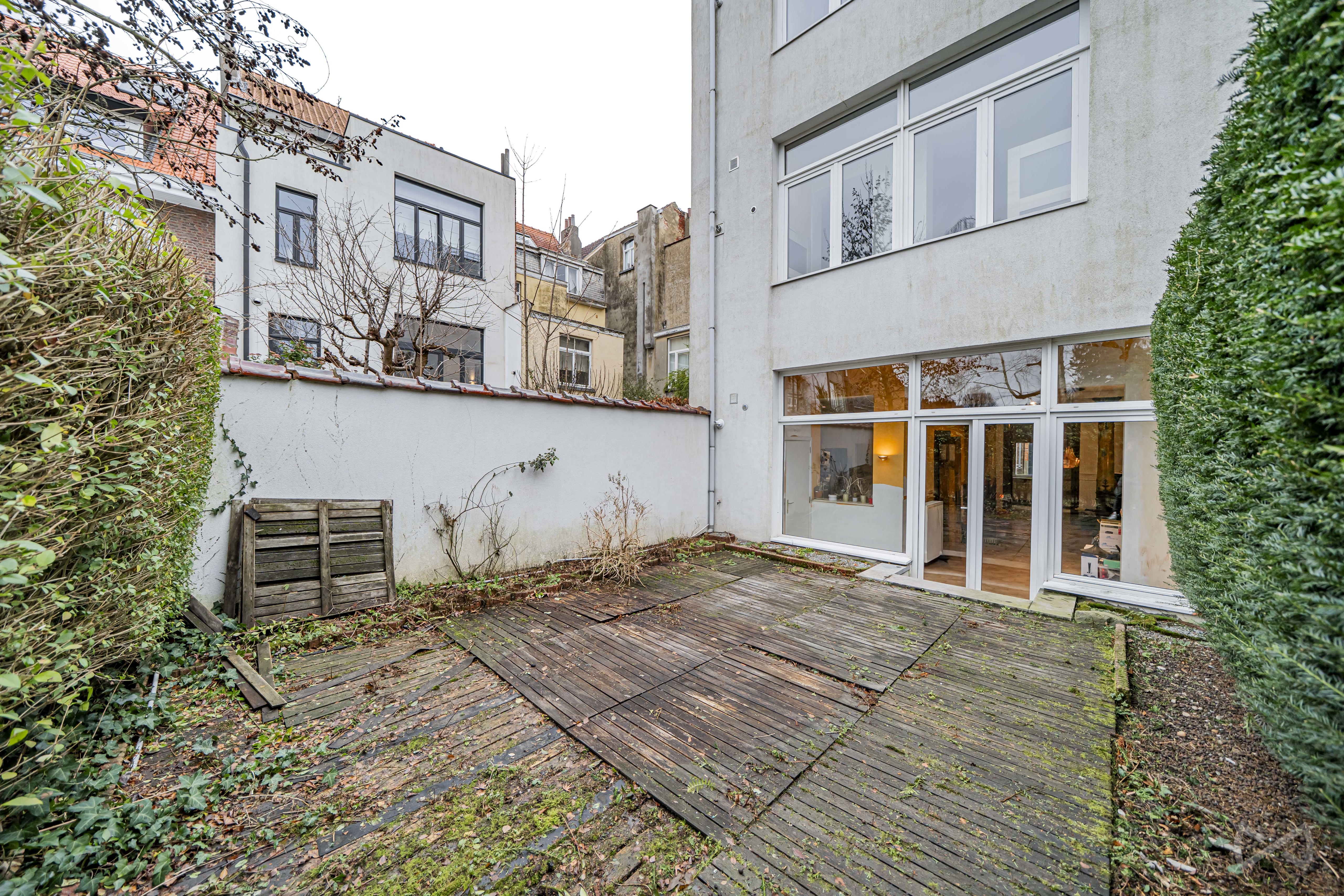 Picture 3 of 4 for Apartment block with four bedrooms in Uccle