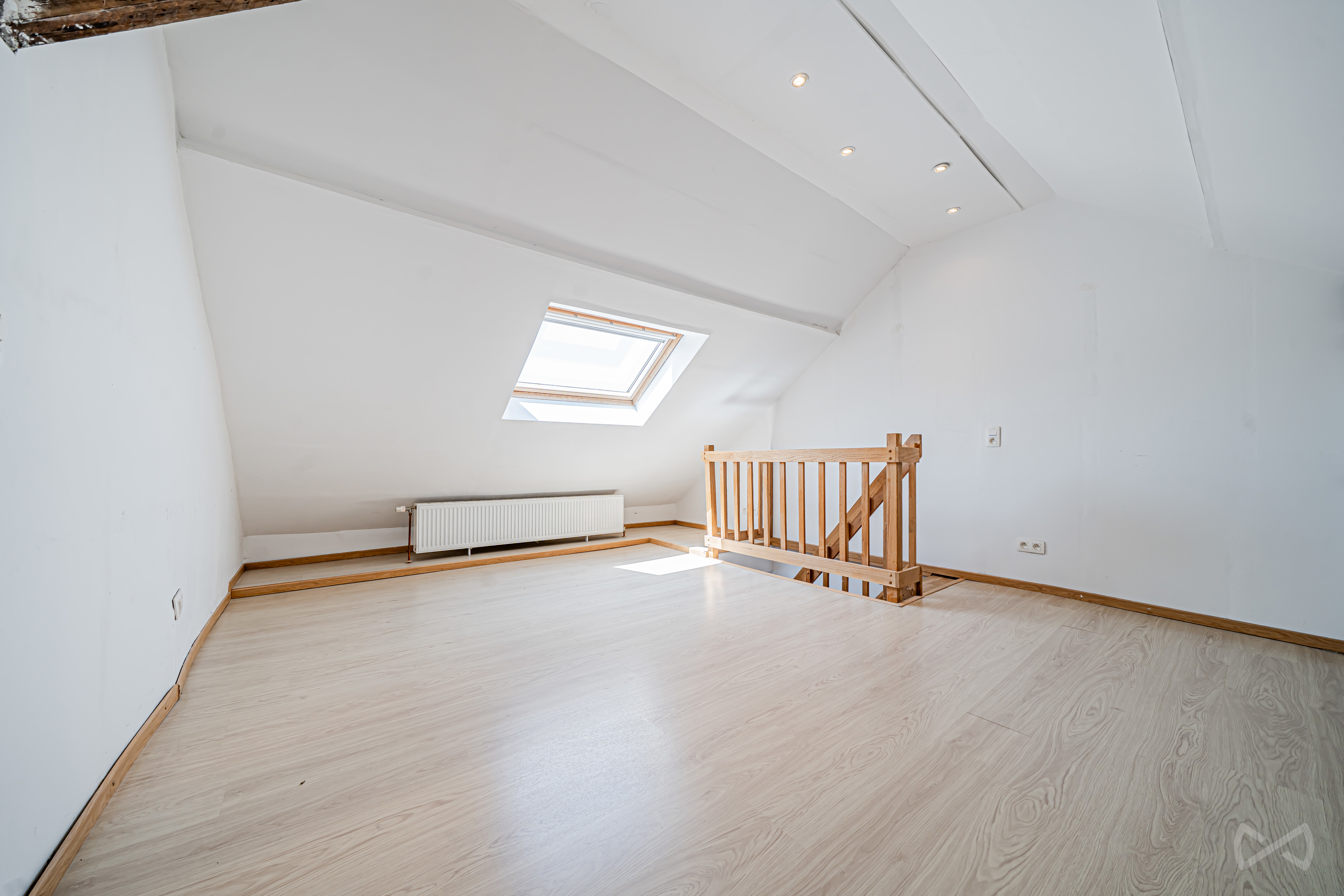 Photo 2 sur 4 pour Maison de trois chambres à Fontainel'Evêque Forchiesla-Marche