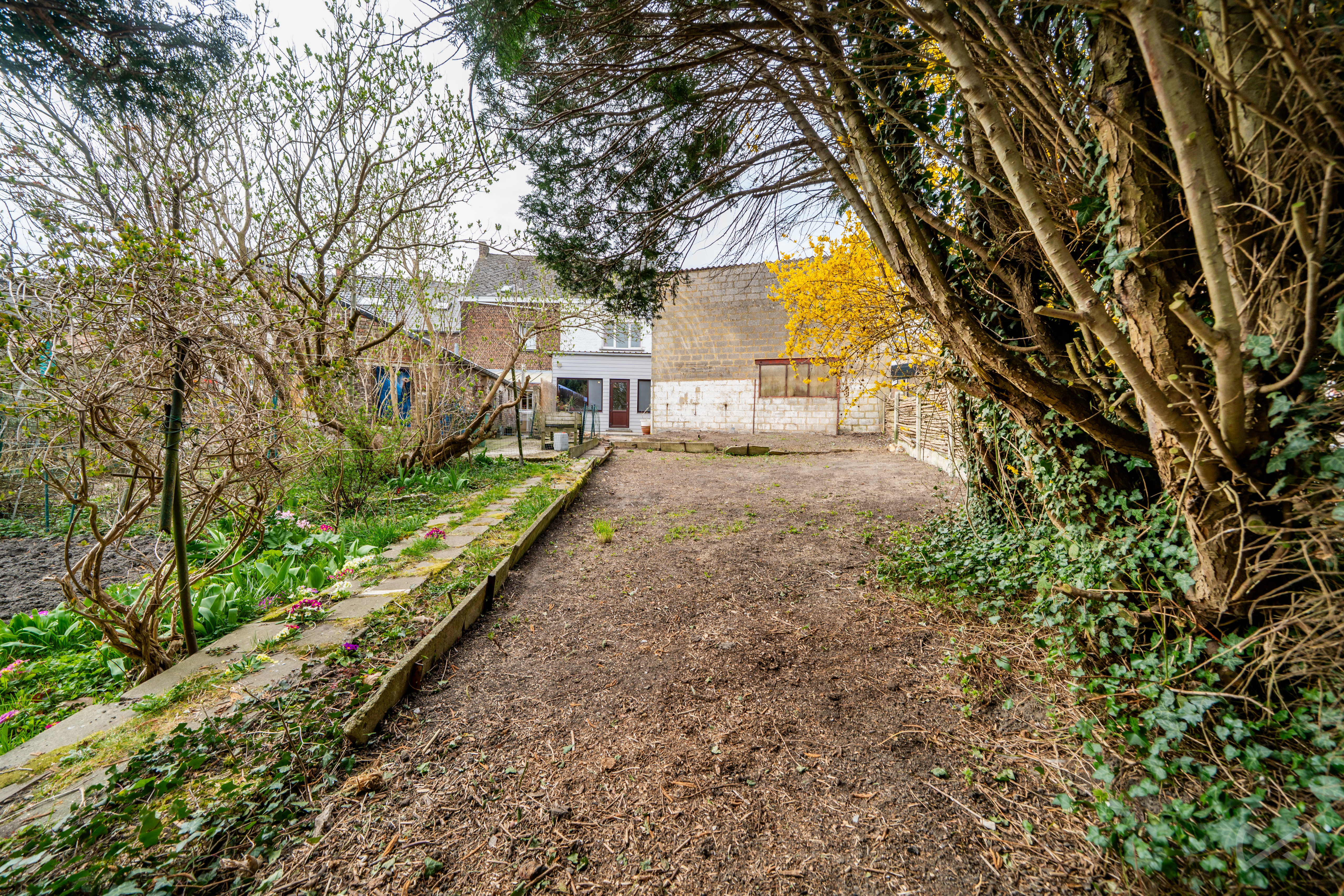 Photo 2 sur 4 pour Maison de deux chambres à La Louvière Besonrieux