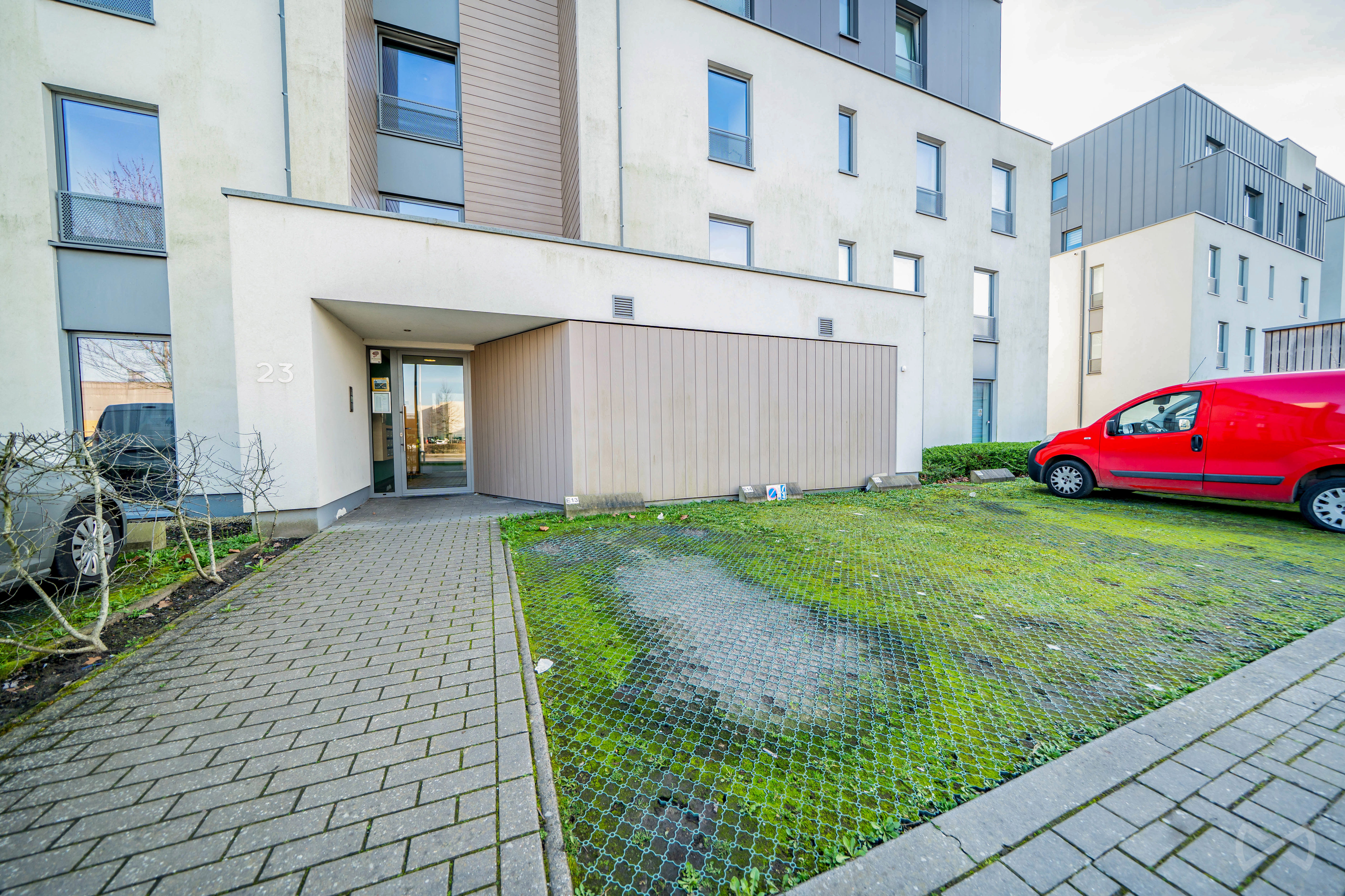 Picture 3 of 4 for Flat with three bedrooms in Mons