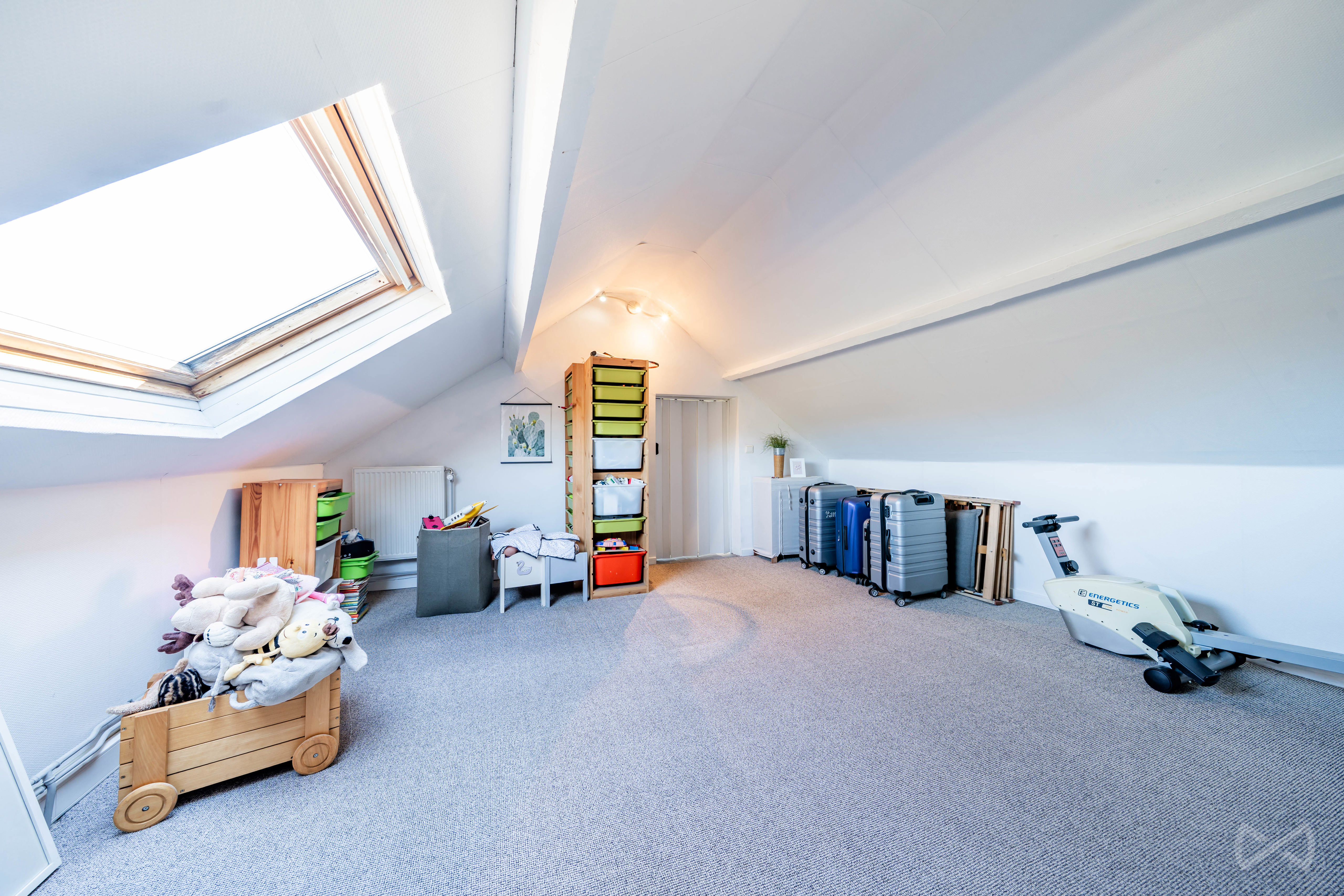 Picture 1 of 4 for Charming house with five bedrooms in Yvoir Godinne