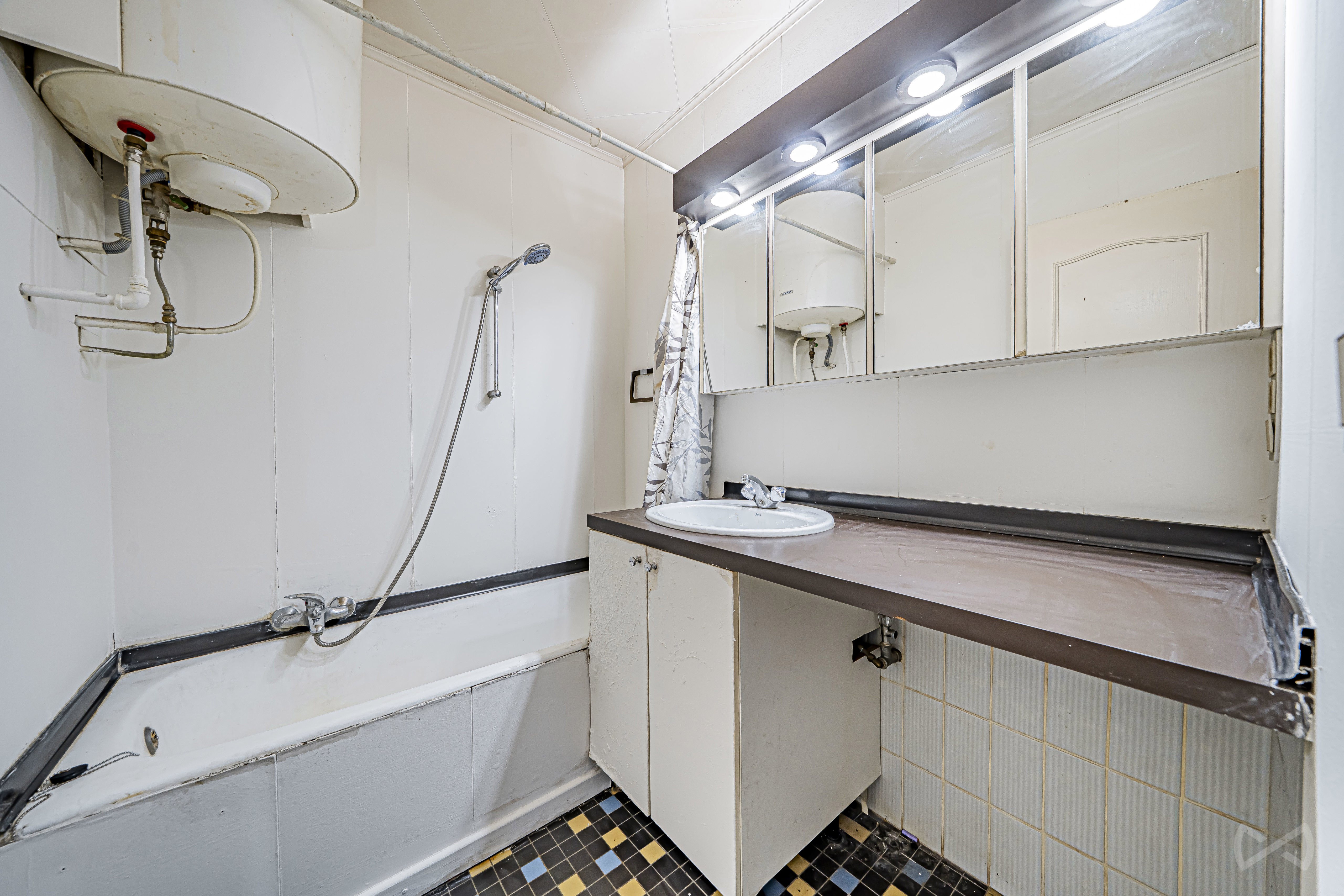 Picture 4 of 4 for Flat with two bedrooms in Charleroi
