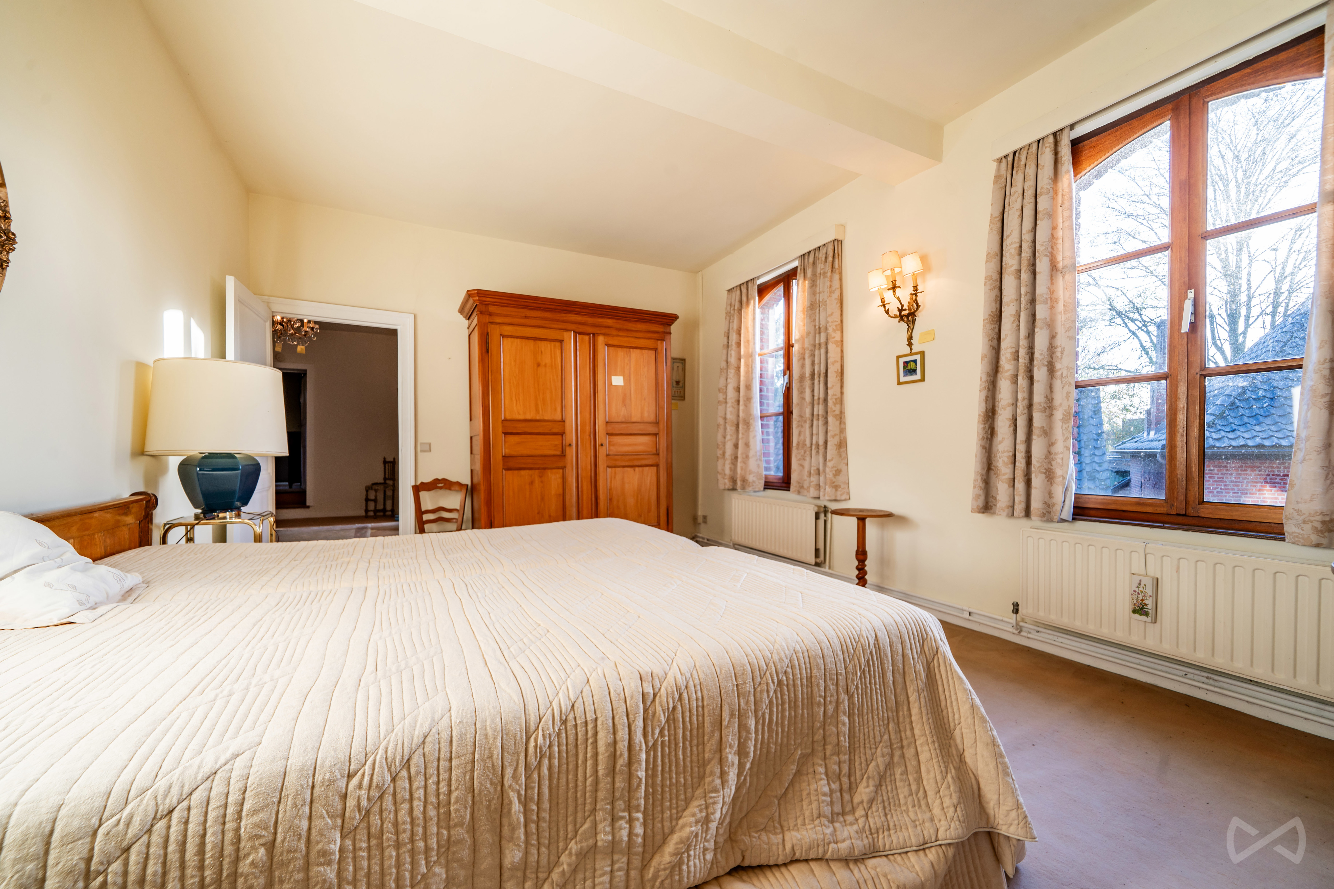 Photo 3 sur 4 pour Maison de quatre chambres à Lombise