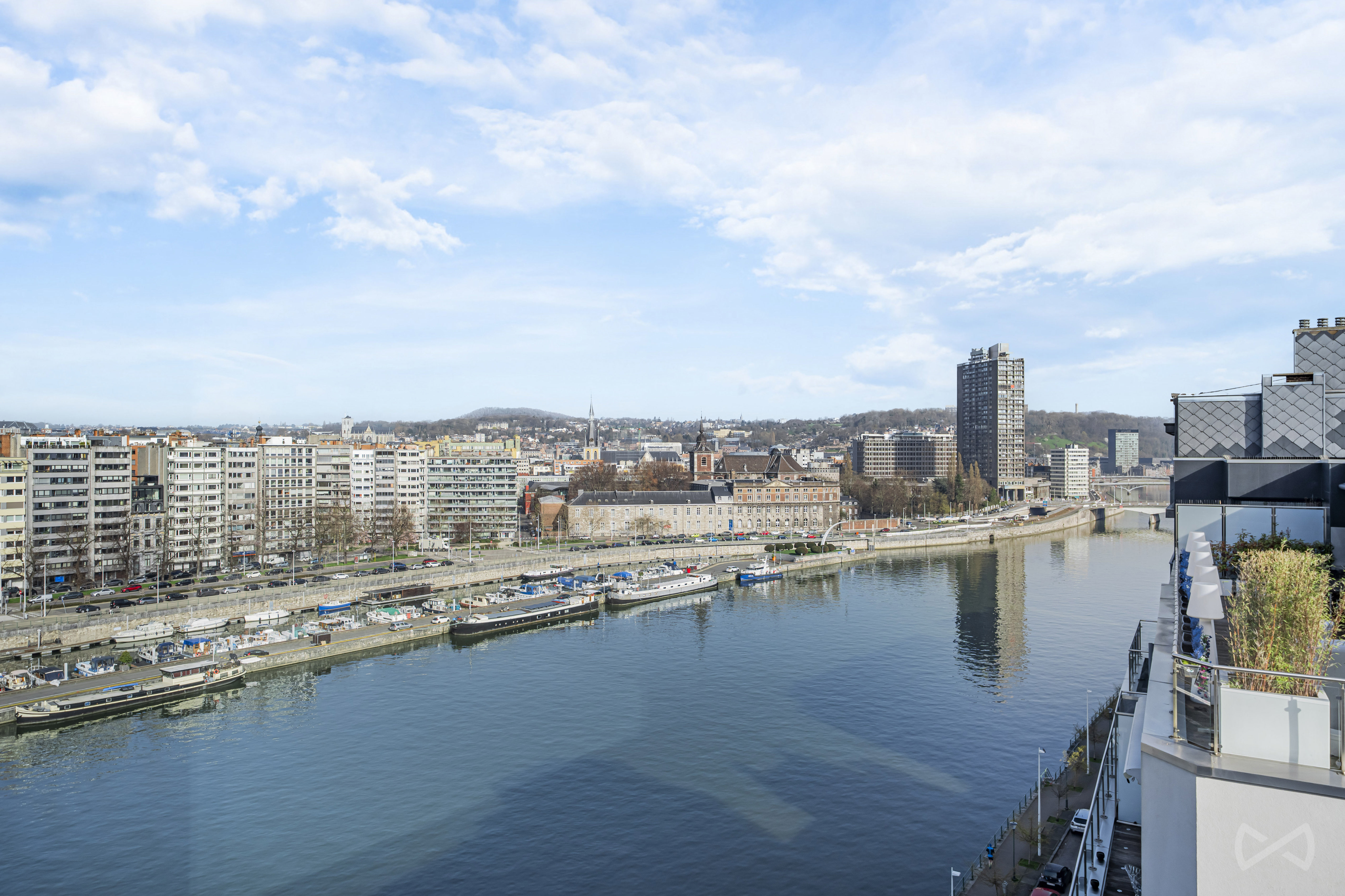 Photo 3 sur 3 pour Bureaux à Liège