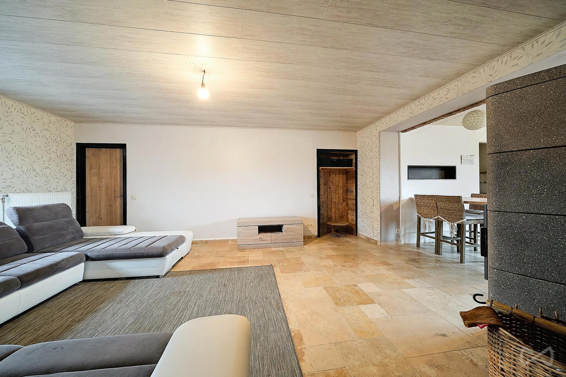 Picture 1 of 4 for House with six bedrooms in Florennes
