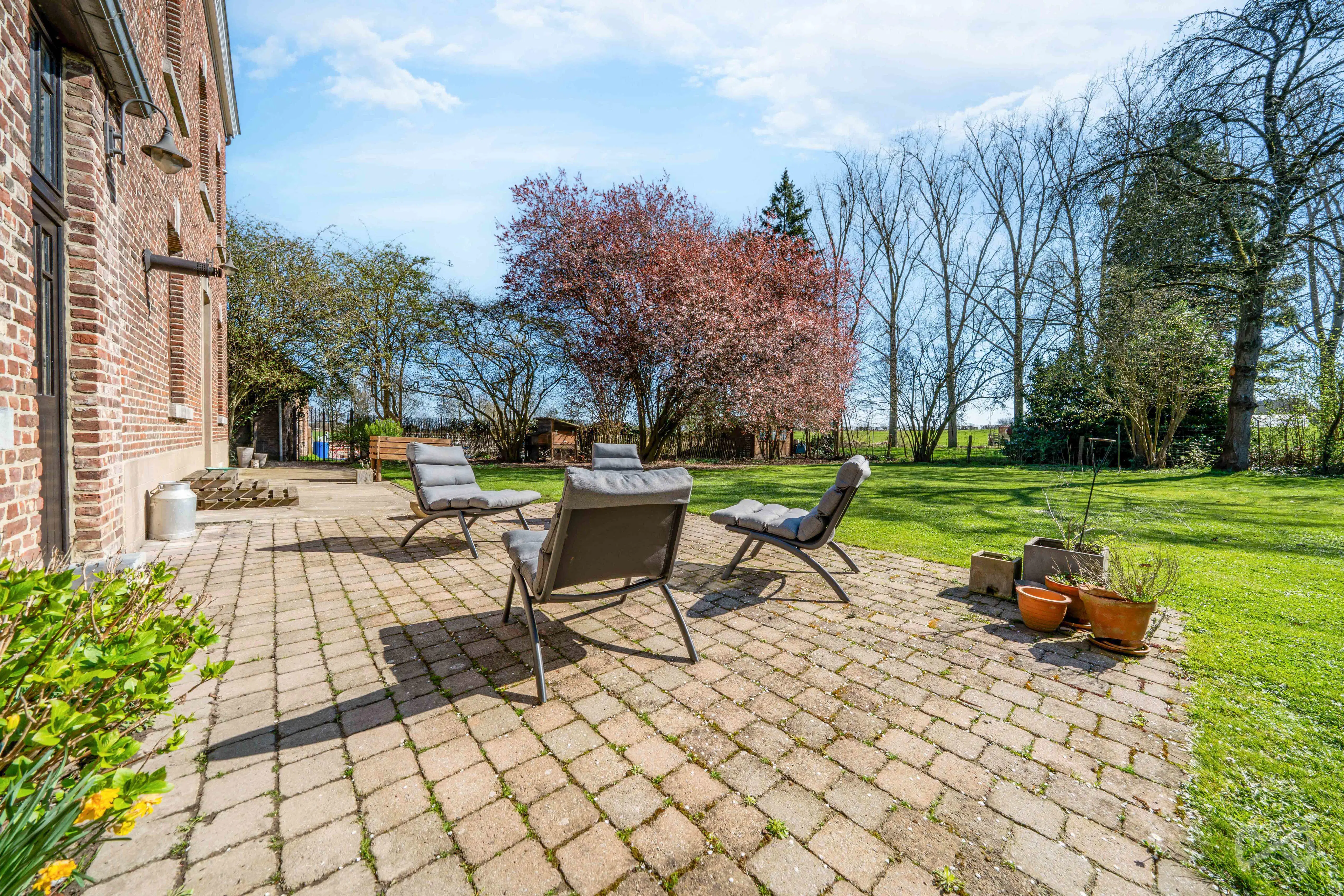 Photo 3 sur 4 pour Villa de sept chambres à Faimes