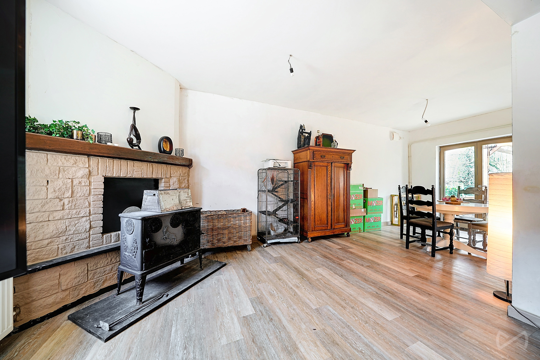 Foto 1 van 4 van Landhuis met tien slaapkamers in Ath Lanquesaint