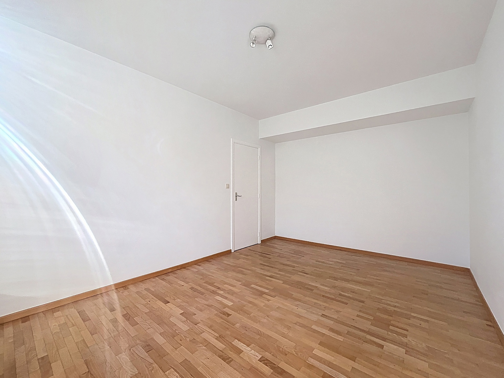 Foto 1 van 4 van Appartement met drie slaapkamers in Ixelles