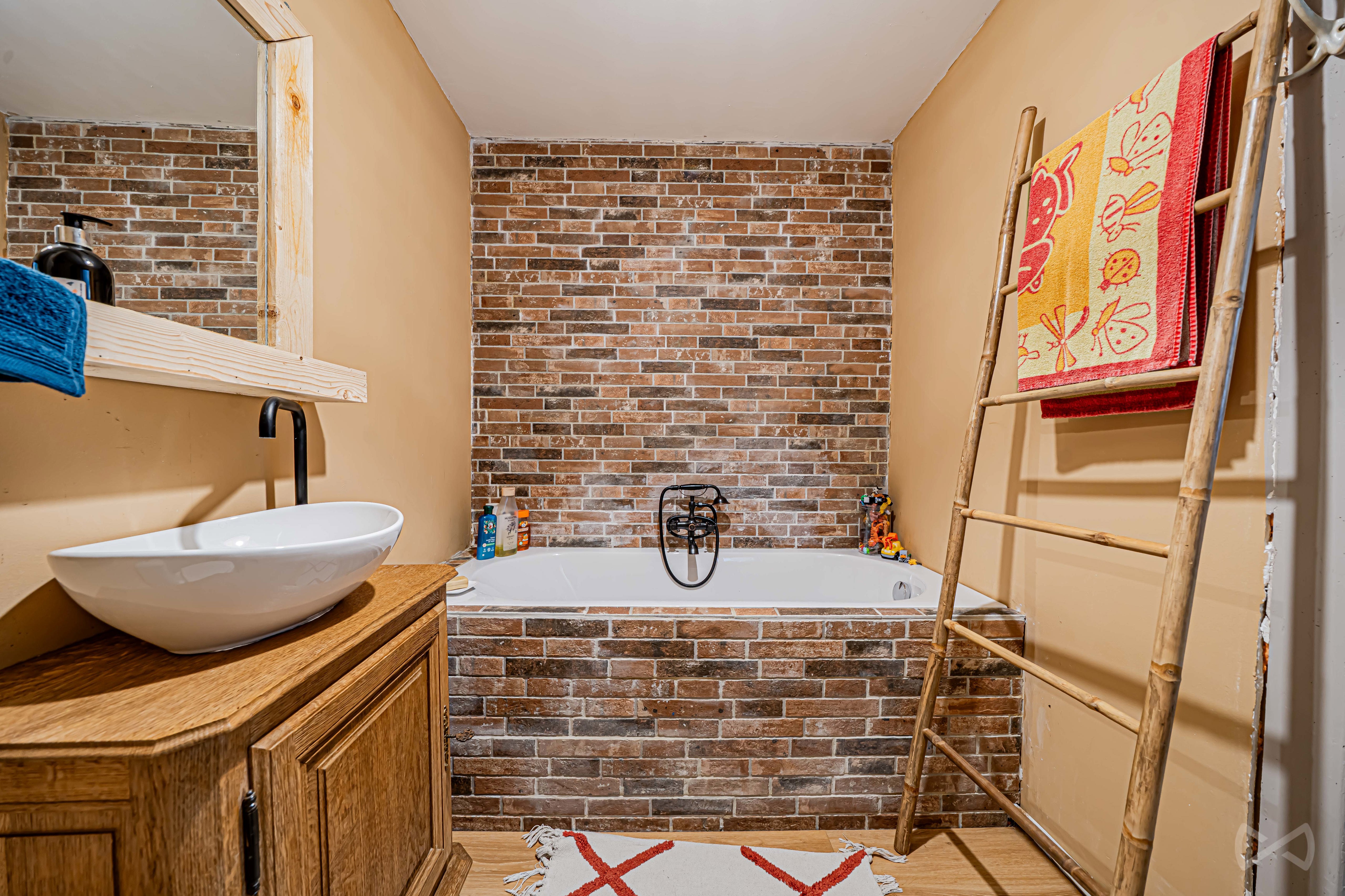 Picture 1 of 4 for House with three bedrooms in Couillet