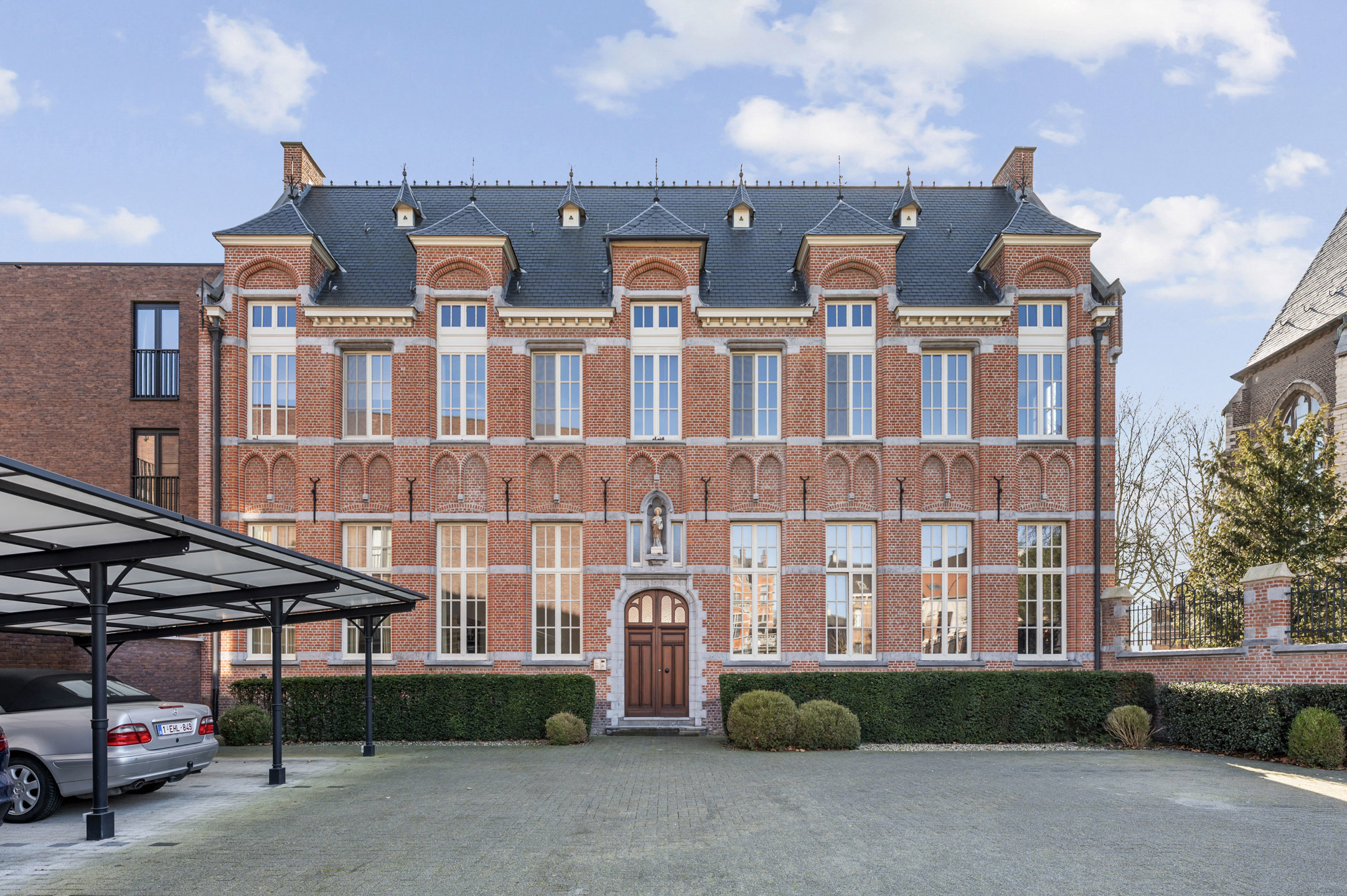 Picture 1 of 4 for Penthouse with three bedrooms in Zwijndrecht Burcht