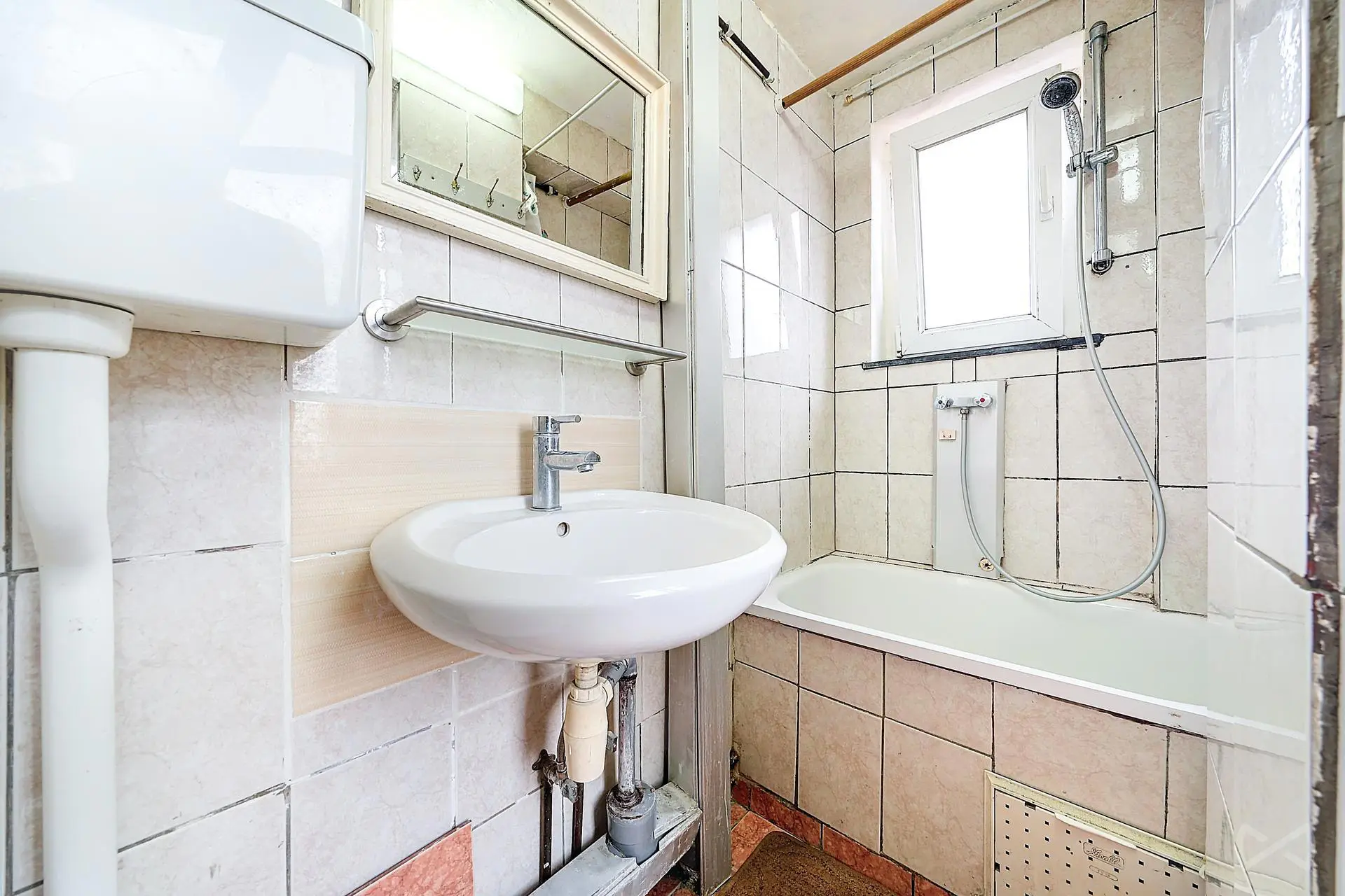 Picture 2 of 4 for Flat with one bedroom in Schaerbeek