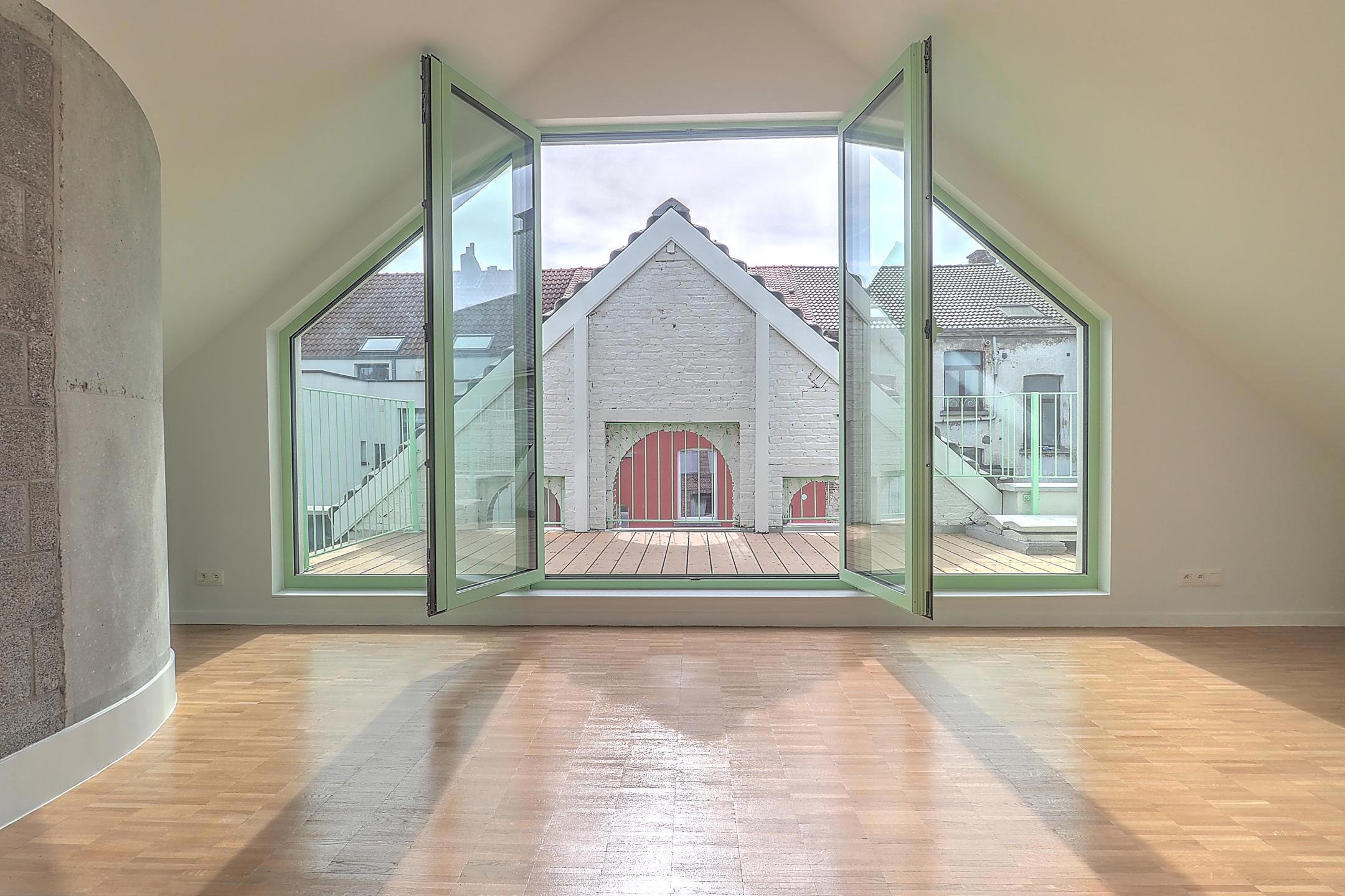 Photo 1 sur 3 pour Penthouse à Molenbeek-Saint-Jean