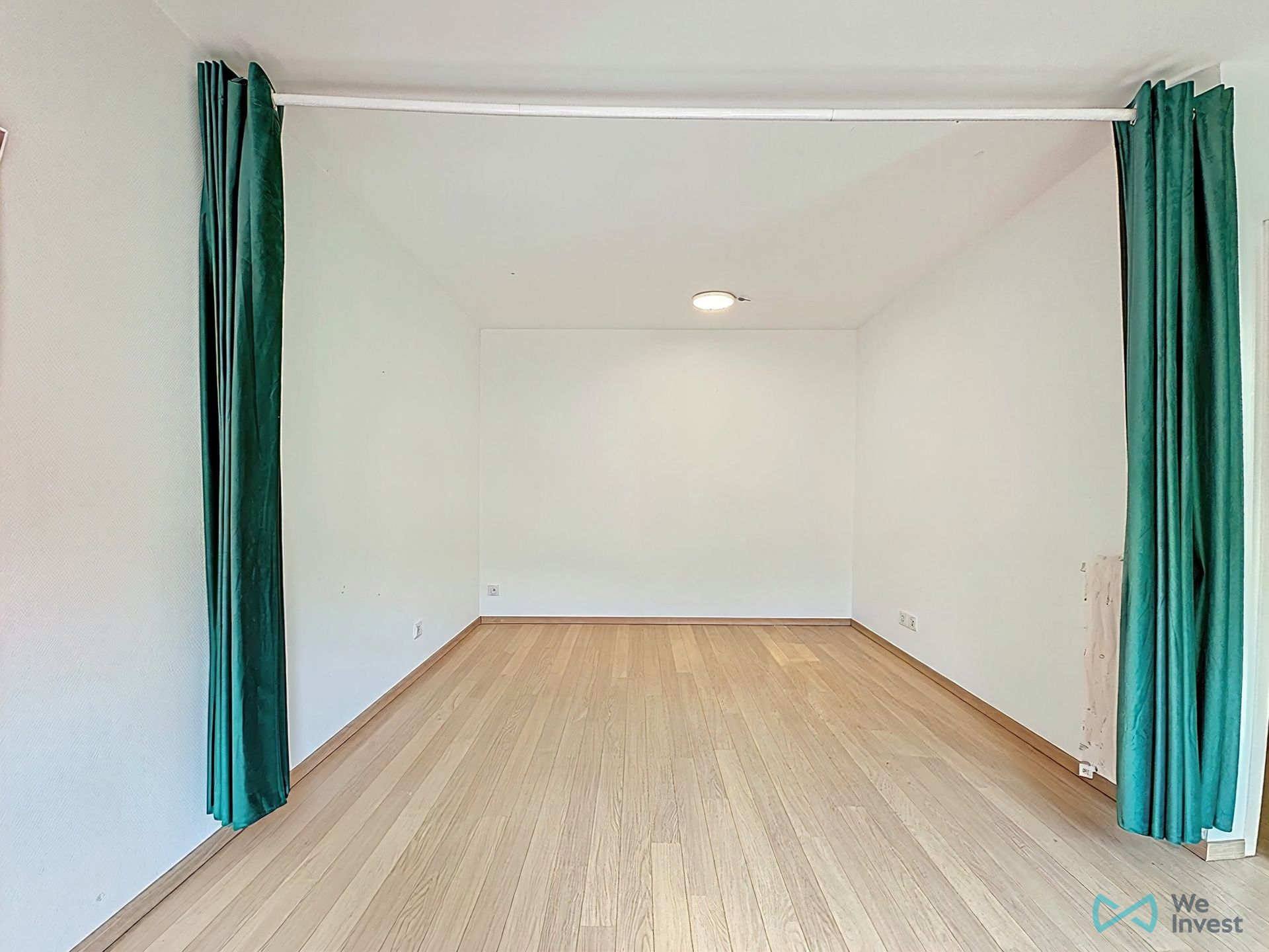 Picture 2 of 4 for Studio in Ixelles