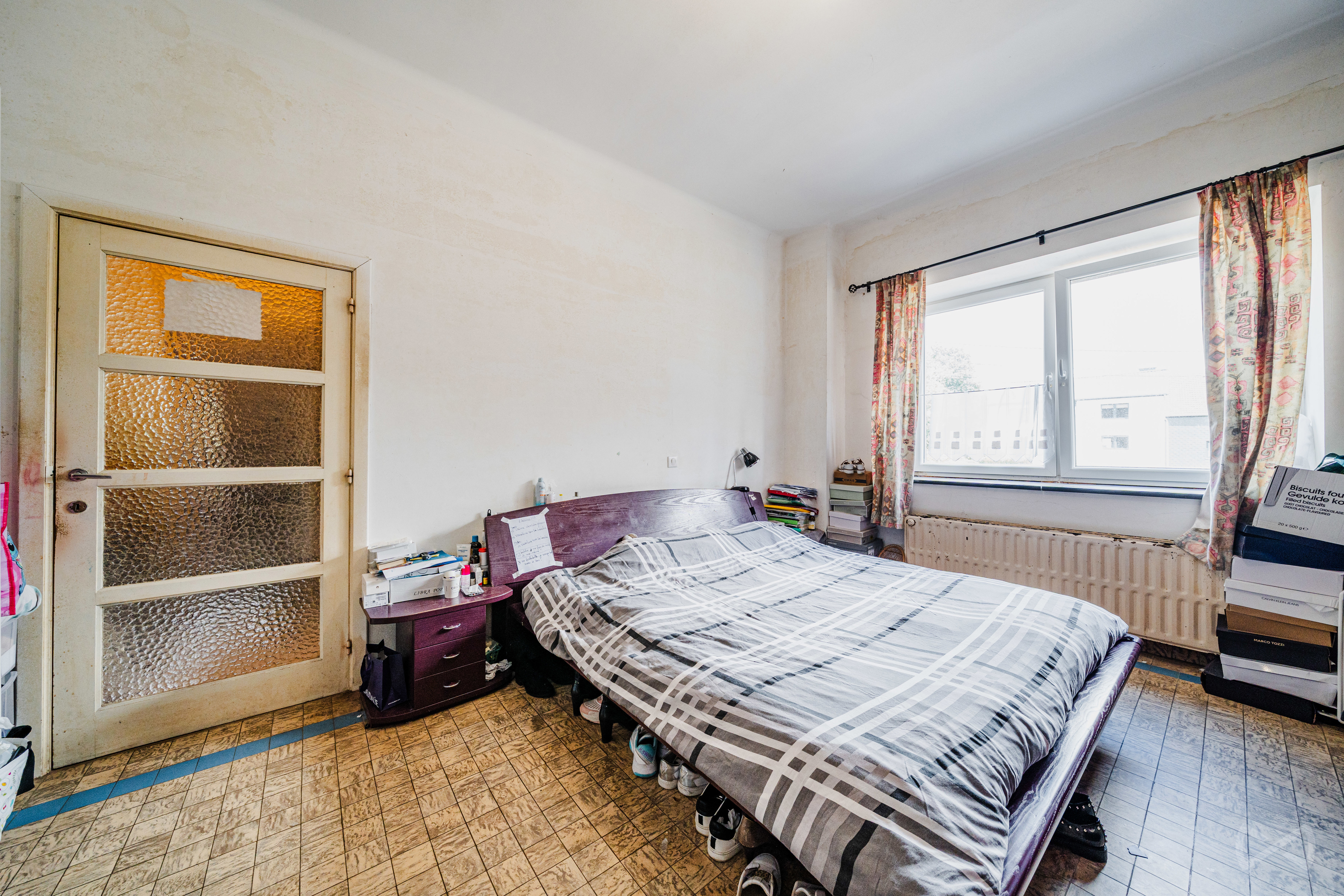 Photo 3 sur 4 pour Immeuble à appartements de cinq chambres à Juseret