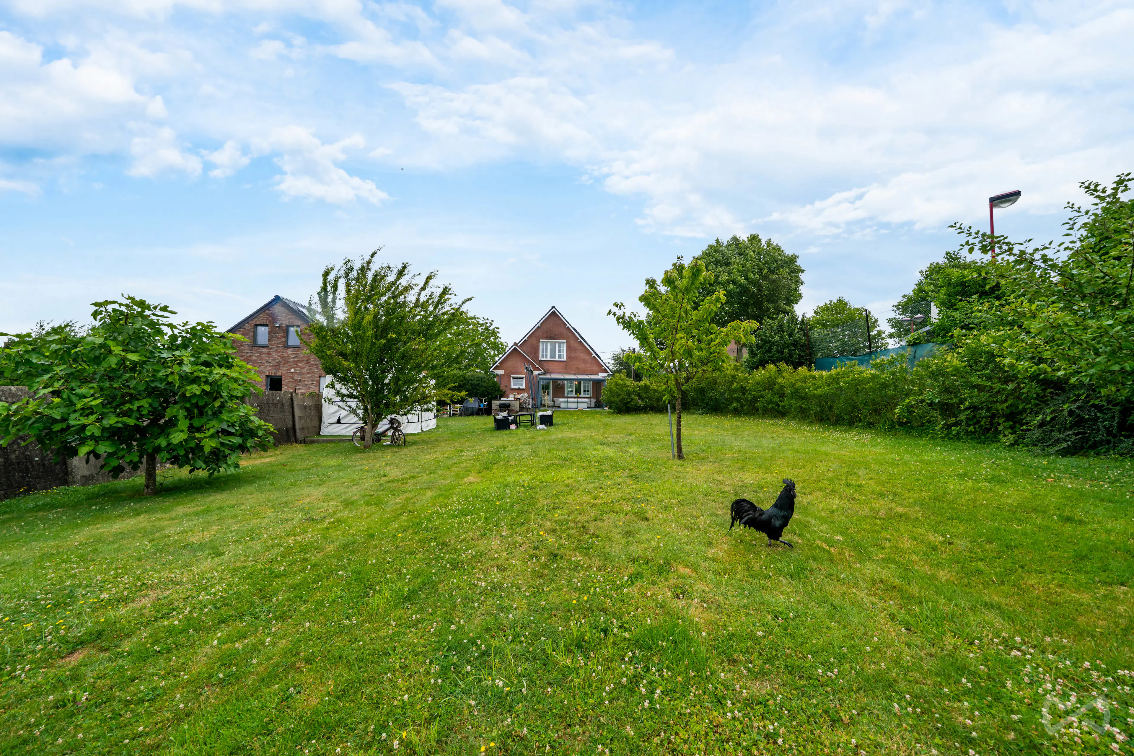 Picture 1 of 4 for Villa with three bedrooms in Seneffe Familleureux