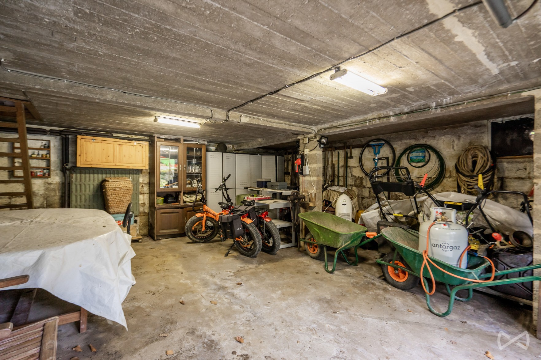 Picture 2 of 4 for House with three bedrooms in Bohan