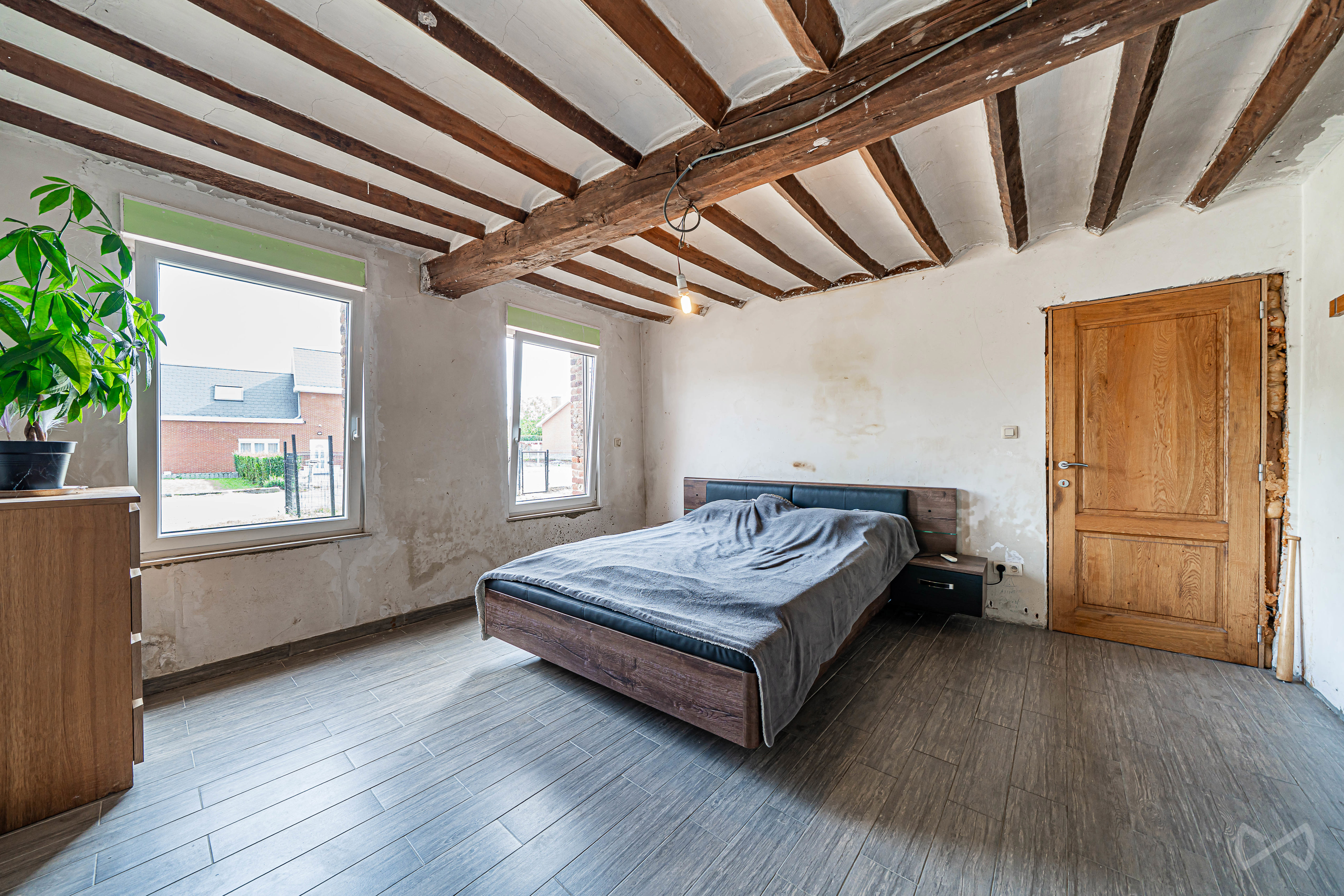 Picture 1 of 4 for House with six bedrooms in Isières