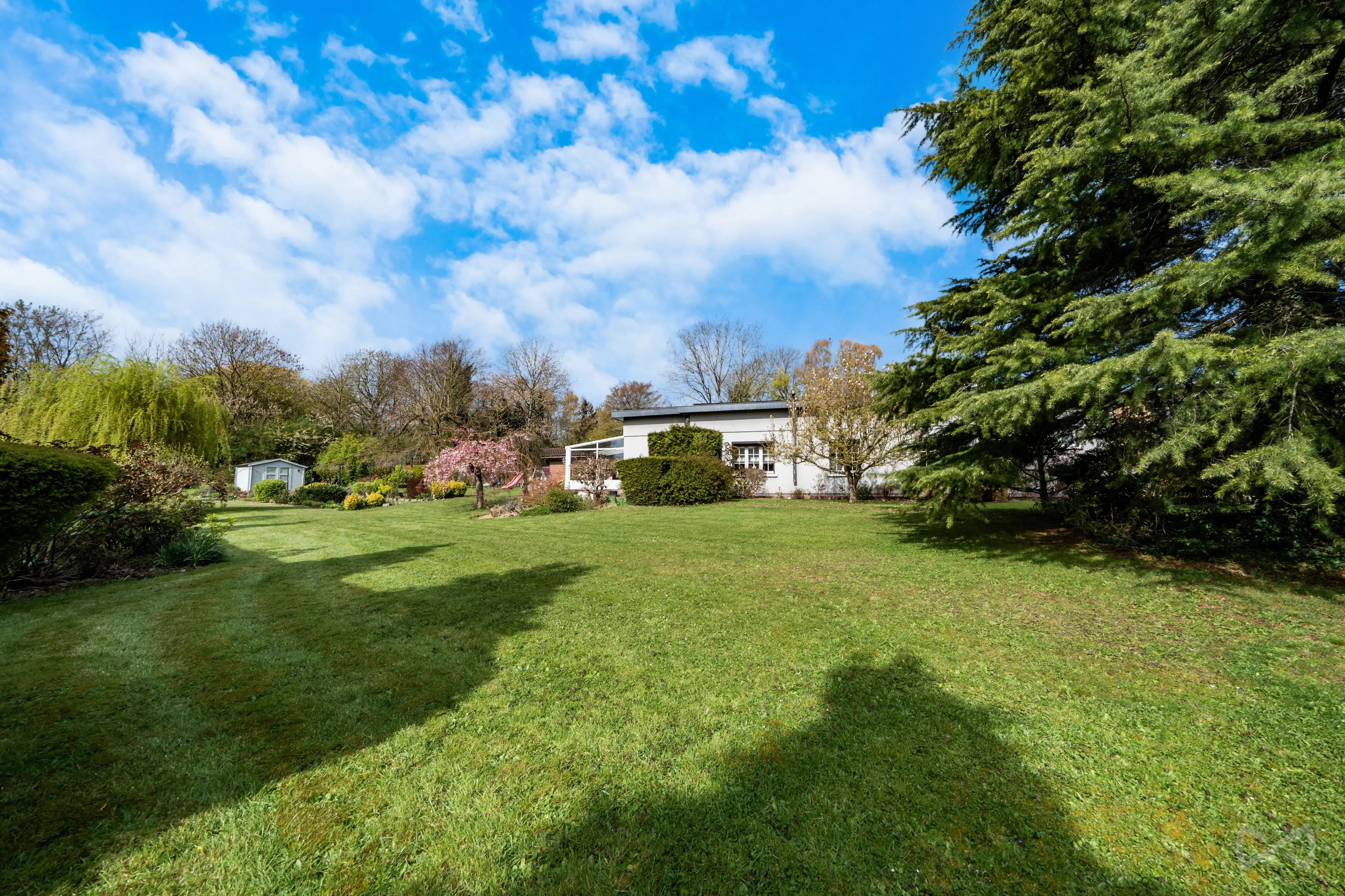 Picture 1 of 4 for Villa with four bedrooms in Marcinelle