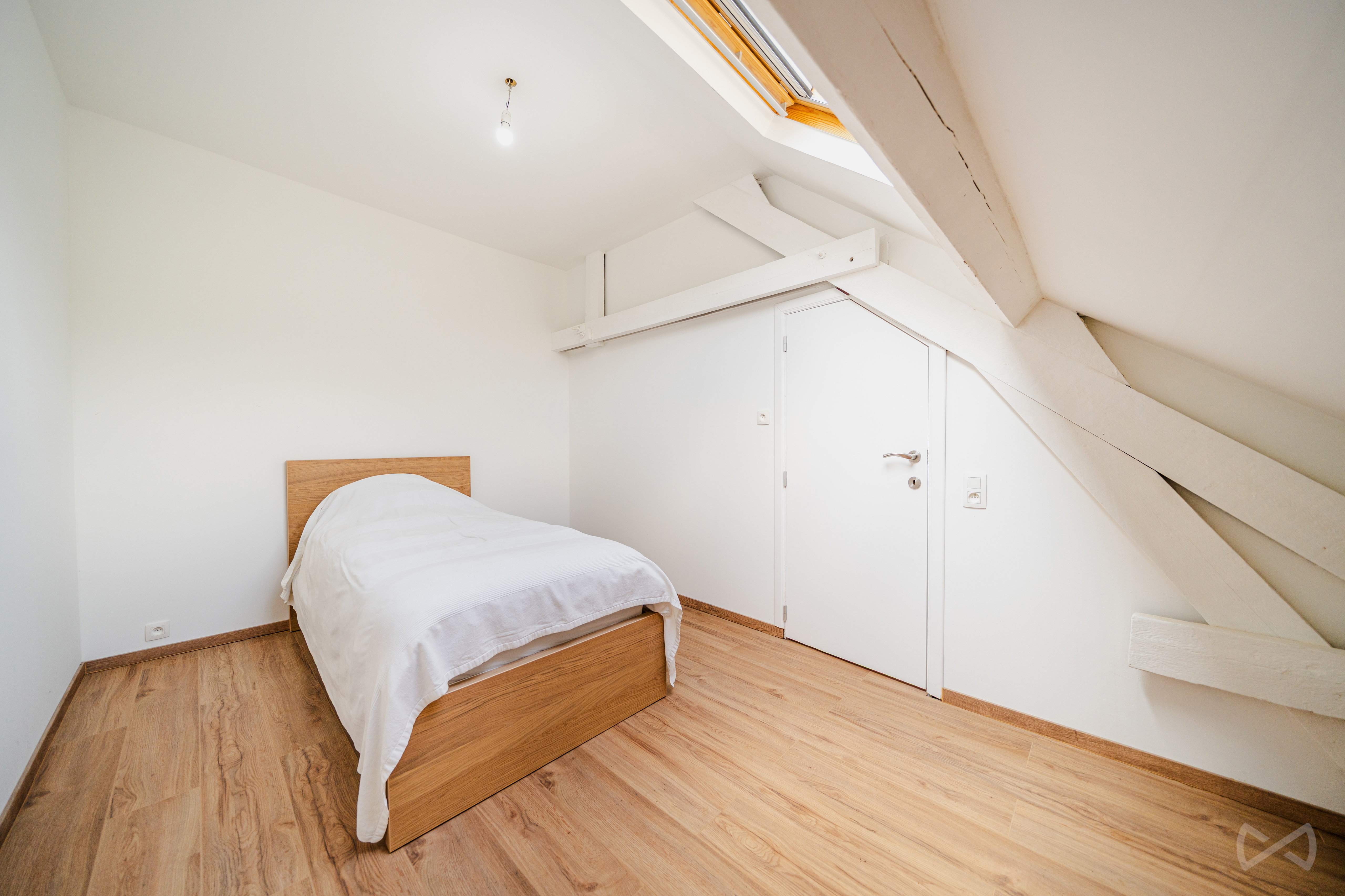 Photo 2 sur 4 pour Maison de cinq chambres à Limal