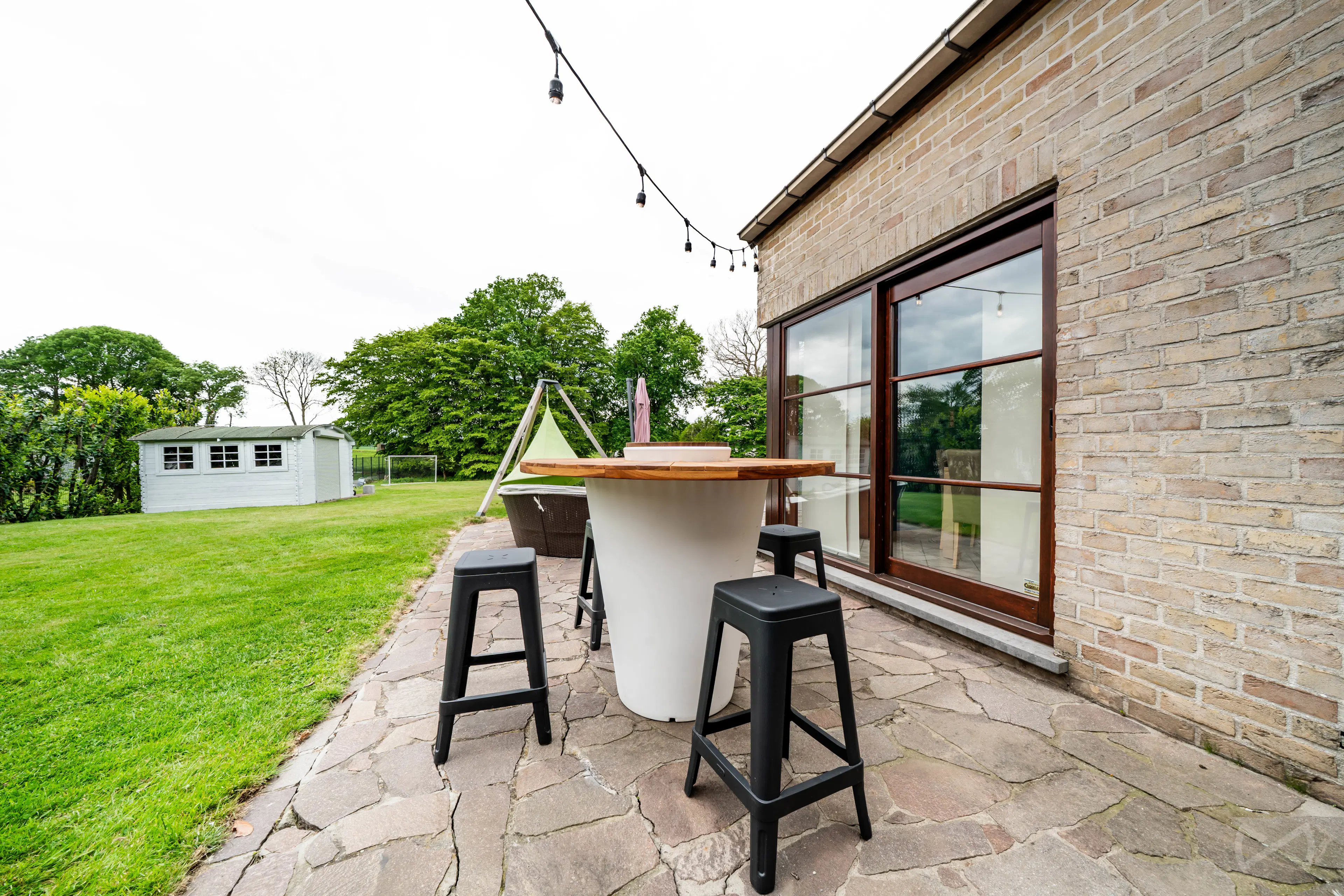 Foto 3 van 4 van Villa met vier slaapkamers in Sars-la-bruyère