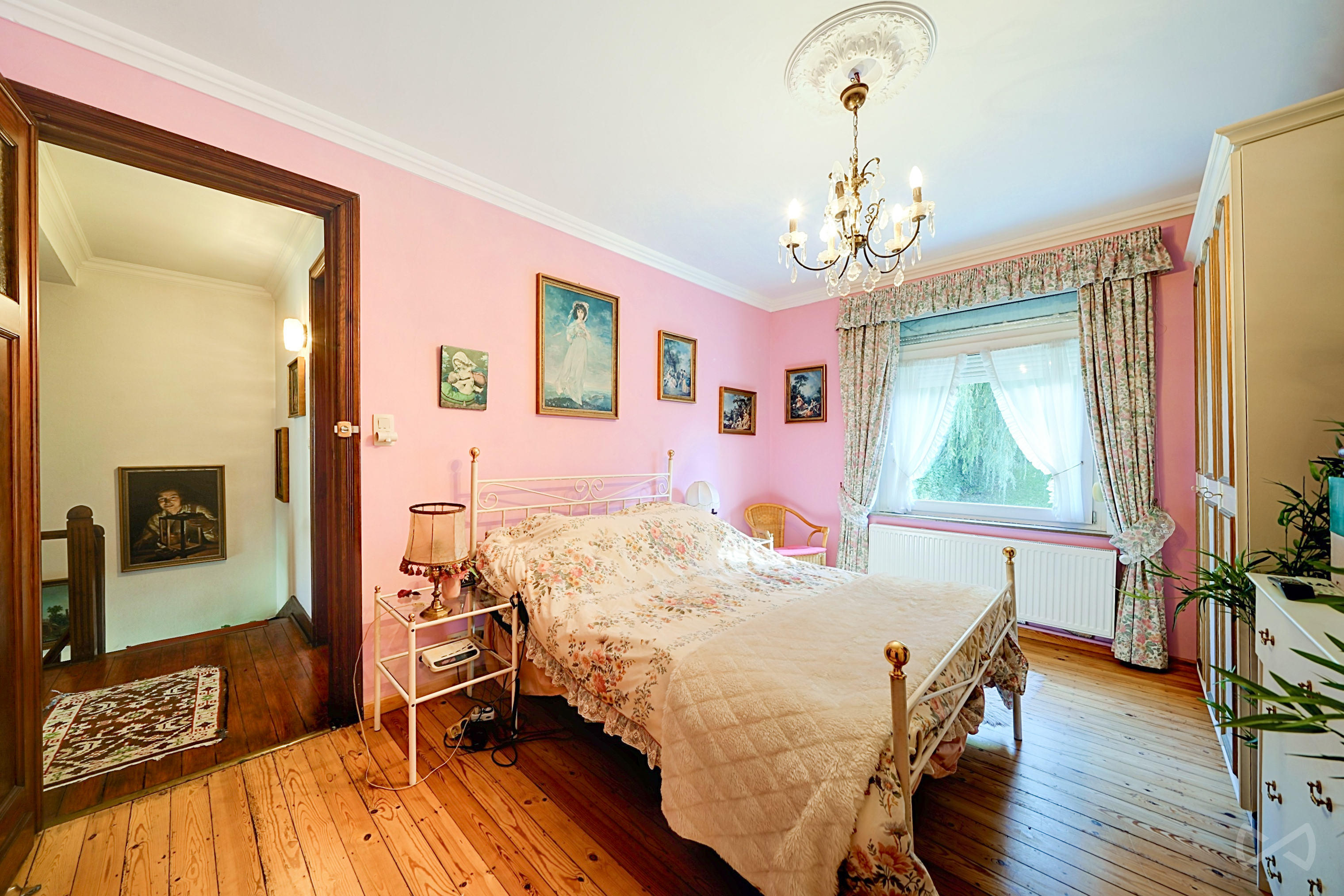 Picture 1 of 4 for Villa with three bedrooms in Waterloo