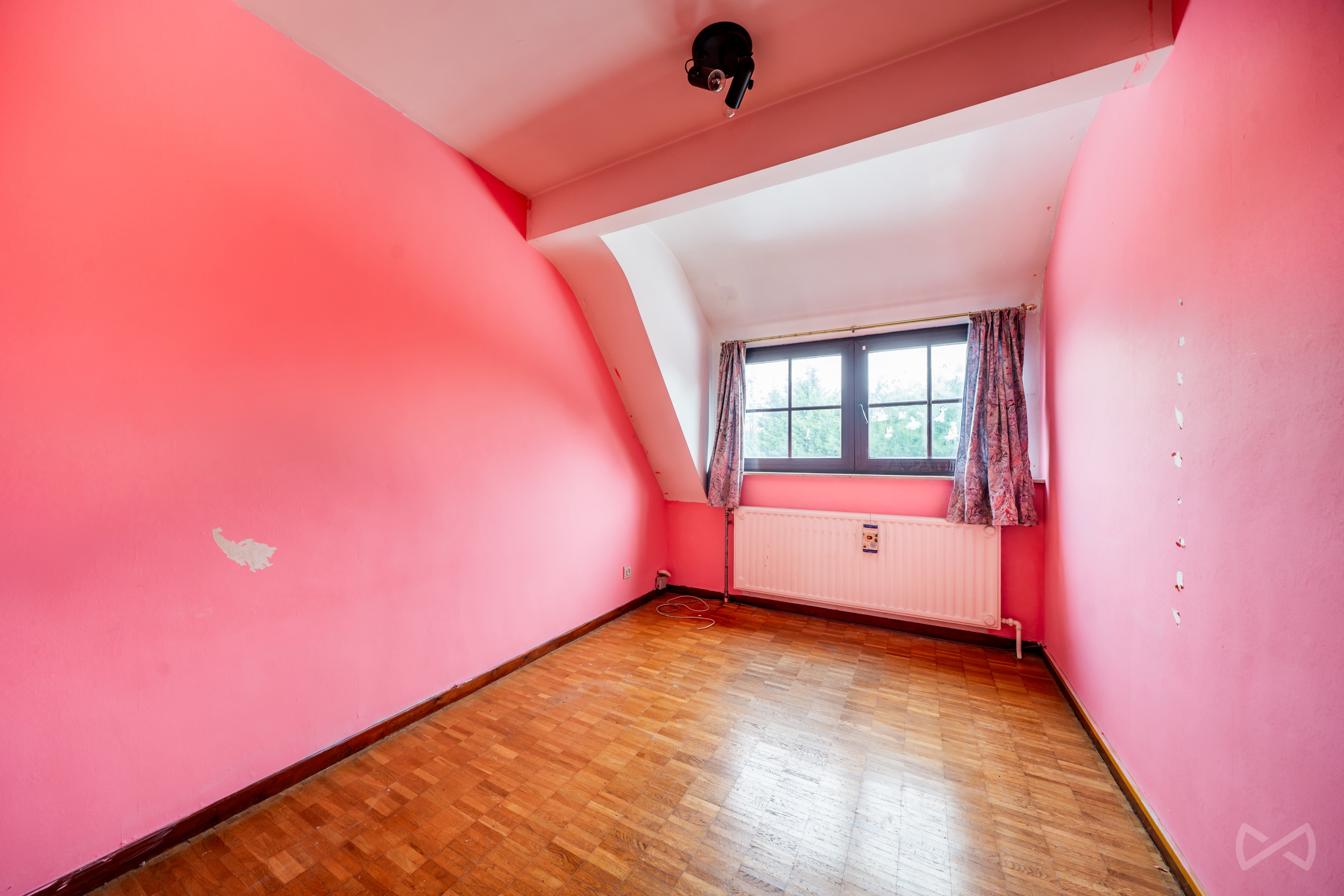 Picture 2 of 4 for Villa with three bedrooms in Hennuyères