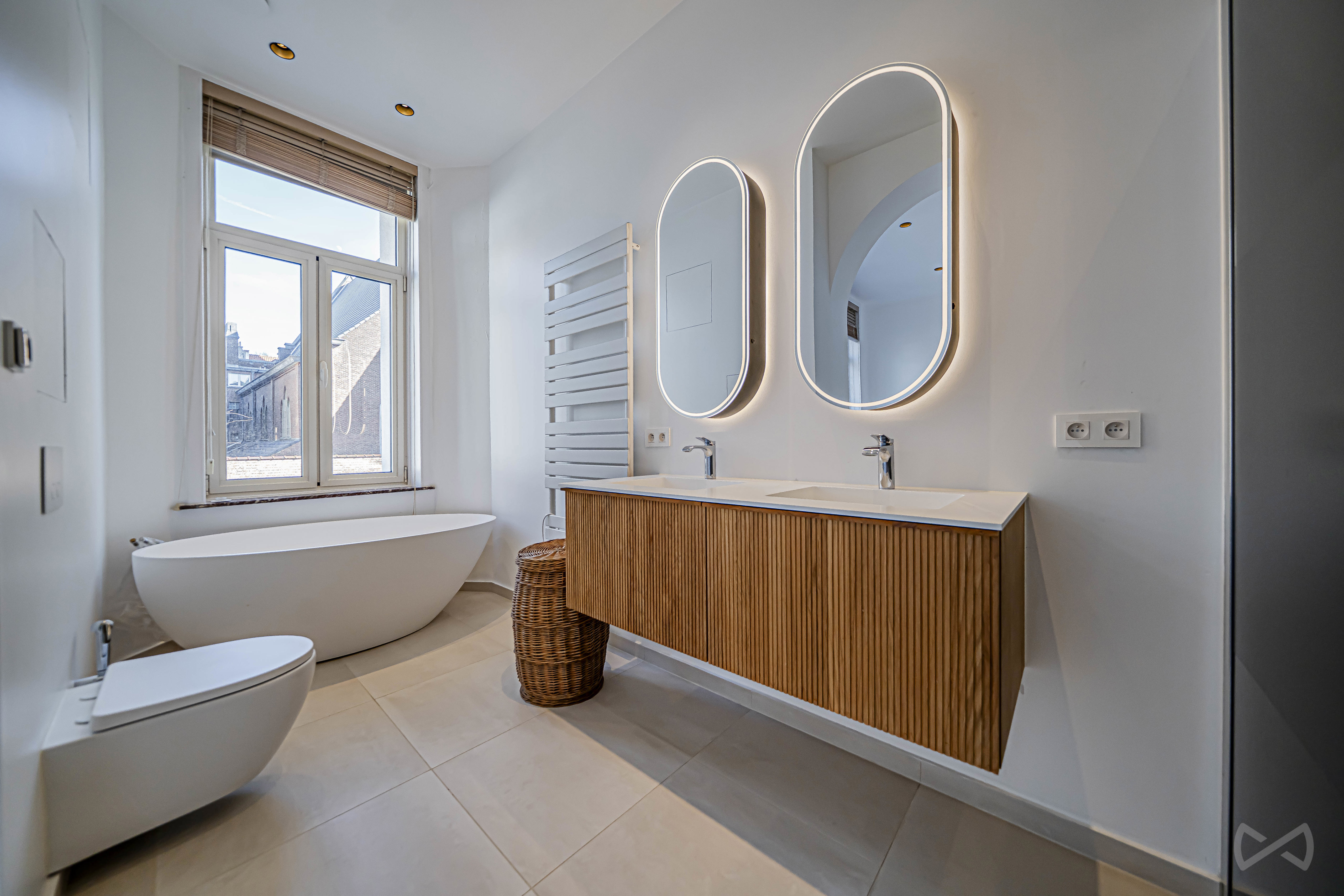 Picture 1 of 4 for Maison de maitre with six bedrooms in Bruxelles