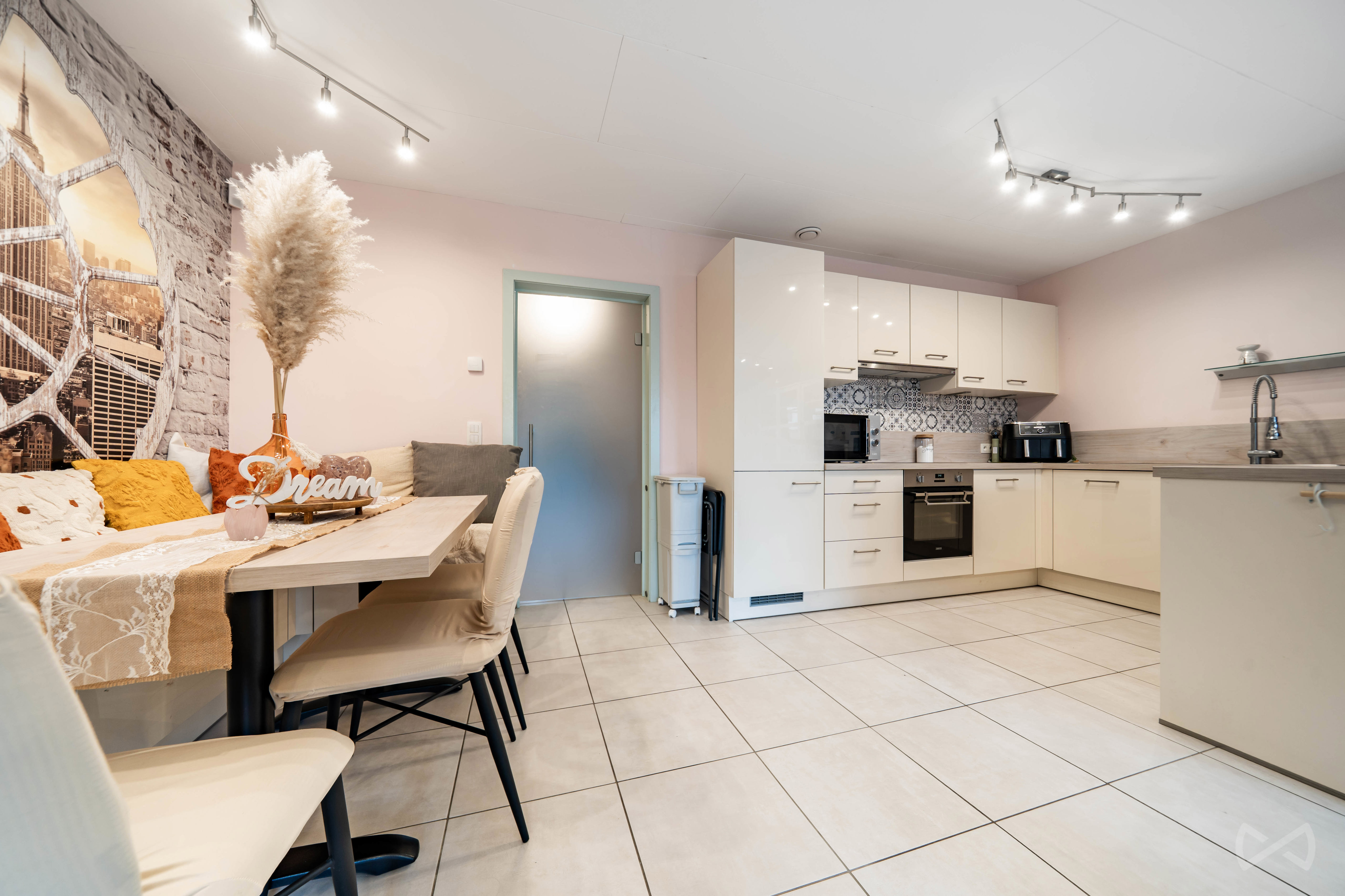 Photo 2 sur 4 pour Maison de quatre chambres à Soignies