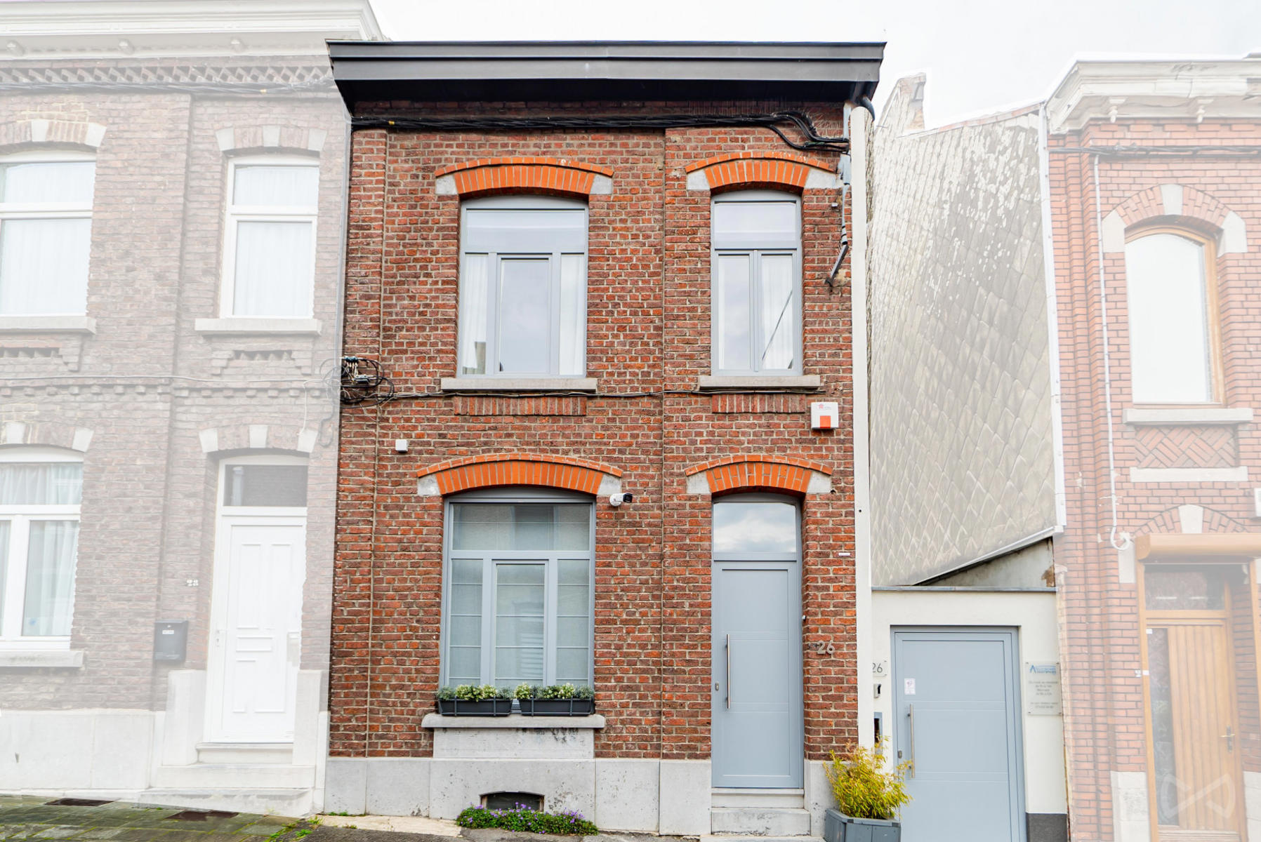 Foto 1 van 4 van Huis met drie slaapkamers in Marcinelle