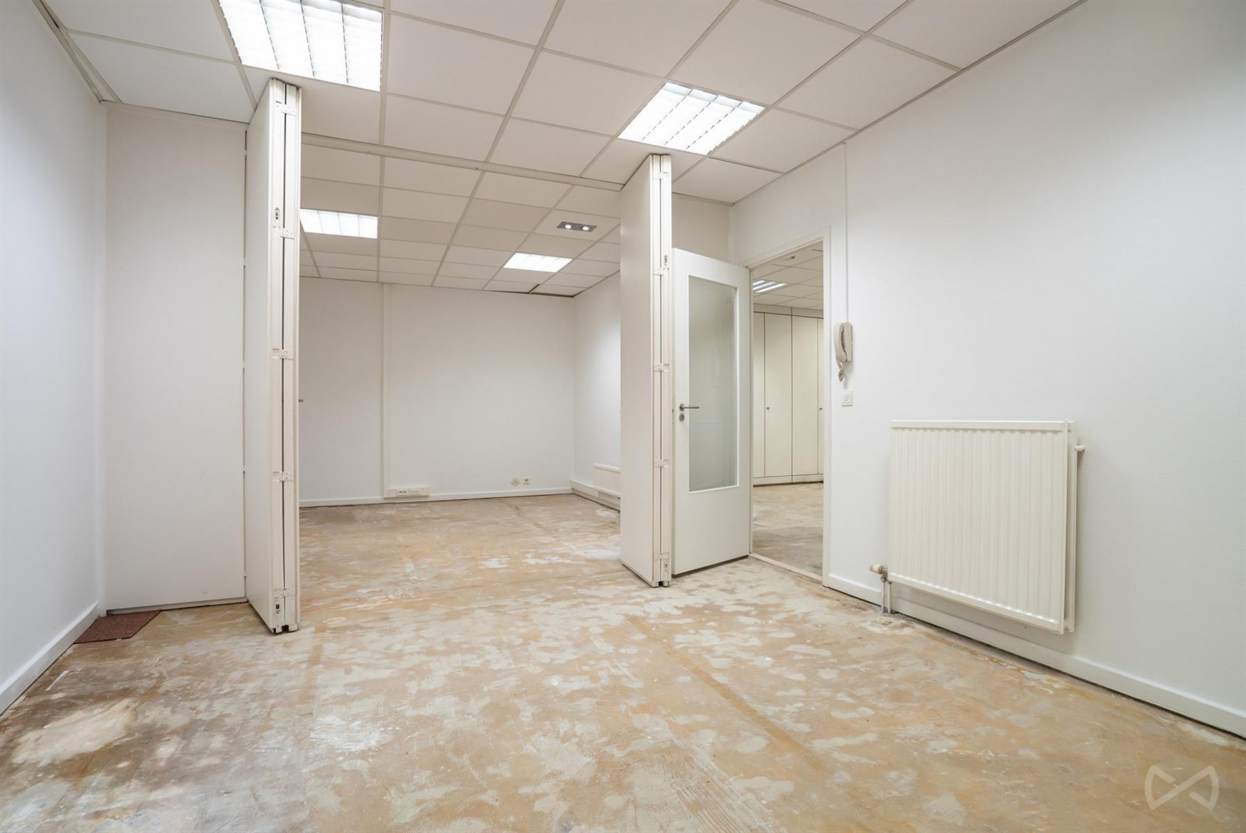 Photo 4 sur 4 pour Bureaux à Liège