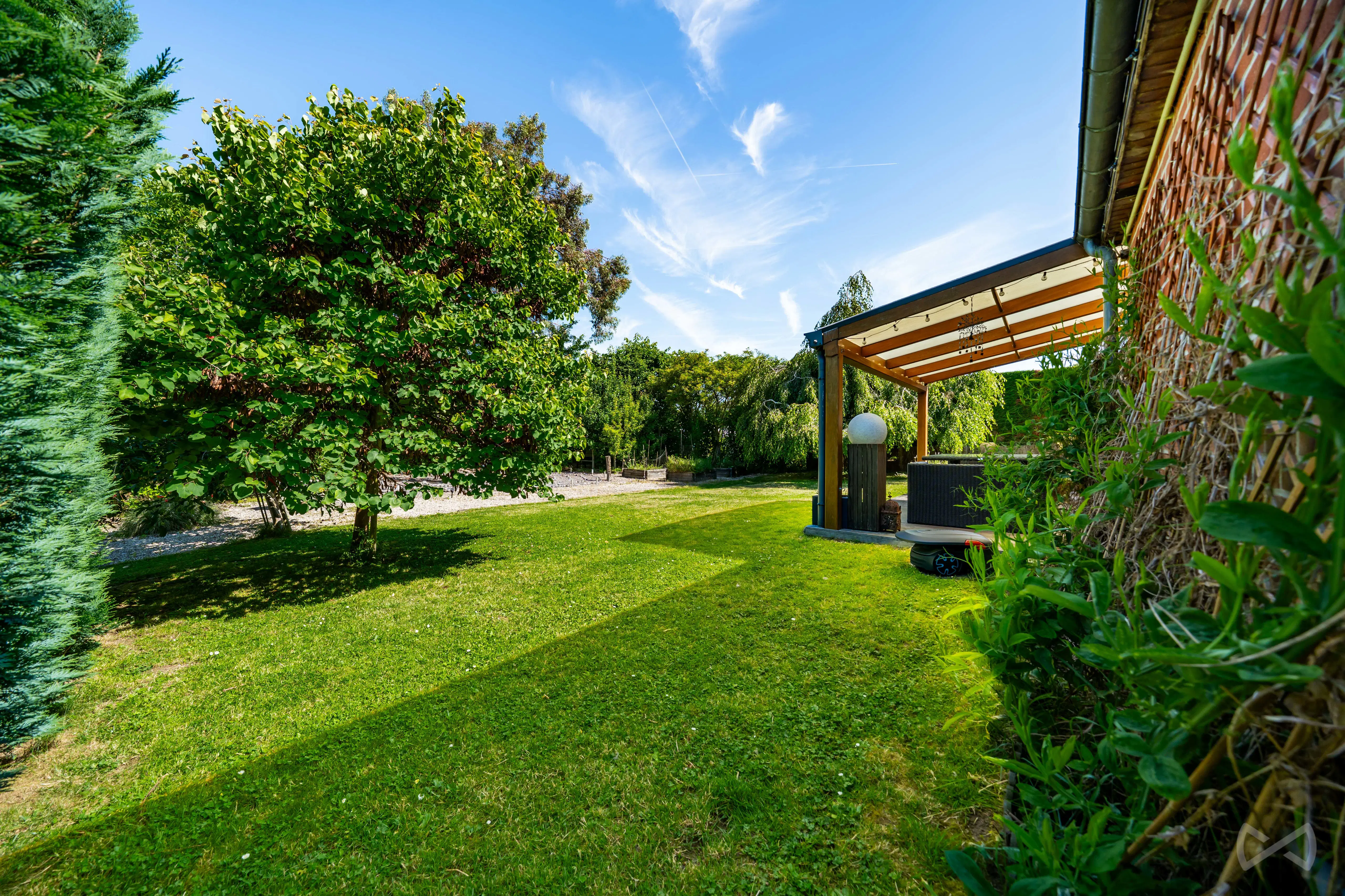 Picture 1 of 4 for Villa with five bedrooms in Braine-le-Comte
